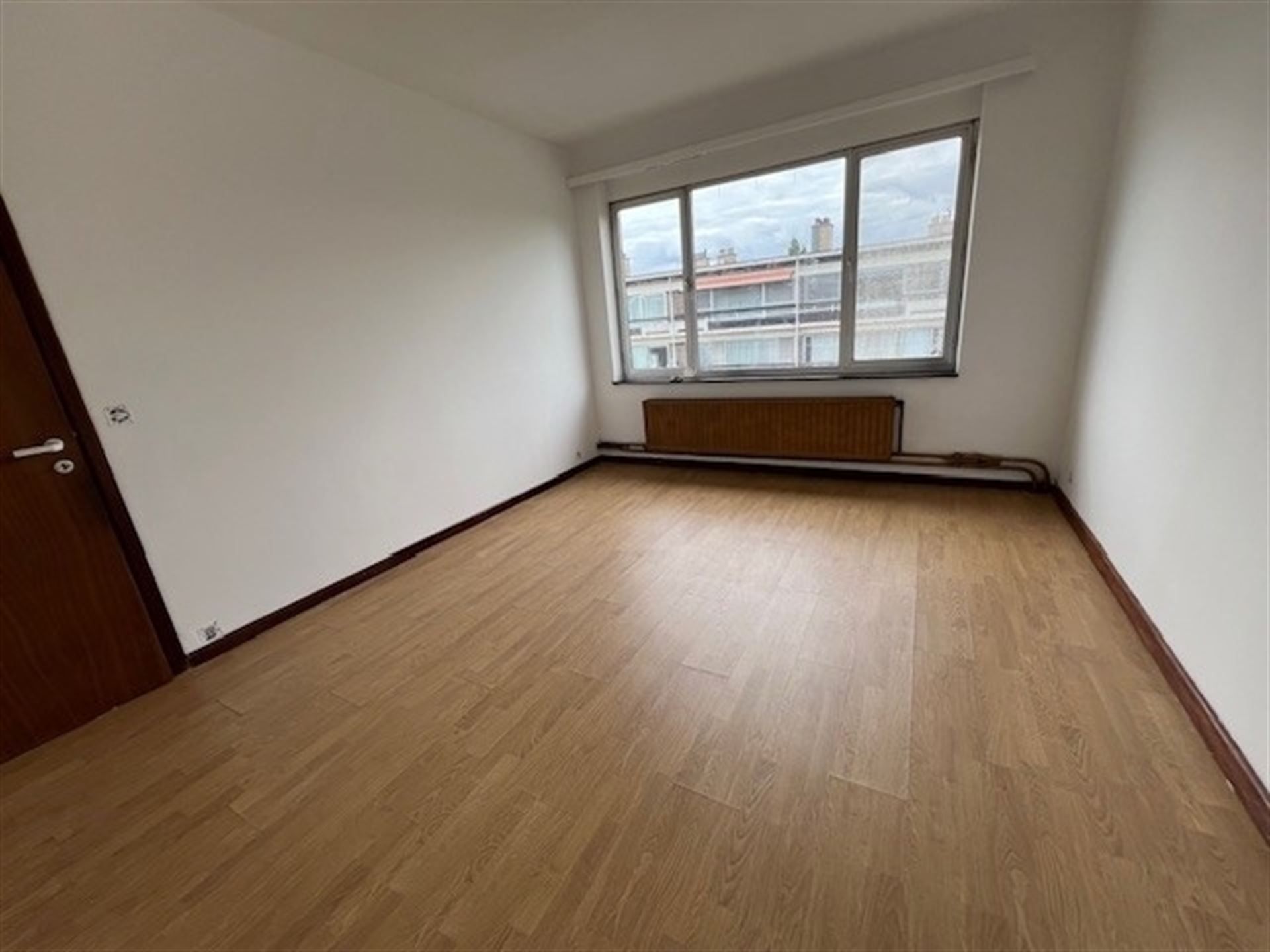 Rustig gelegen bel-étage woning met 4 slaapkamers foto 10