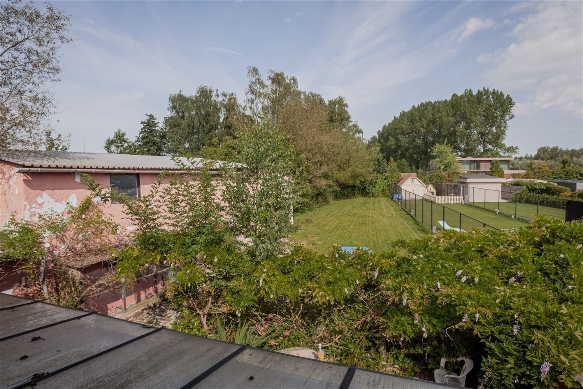 Te renoveren woning met grote tuin op idyllische locatie! foto 16