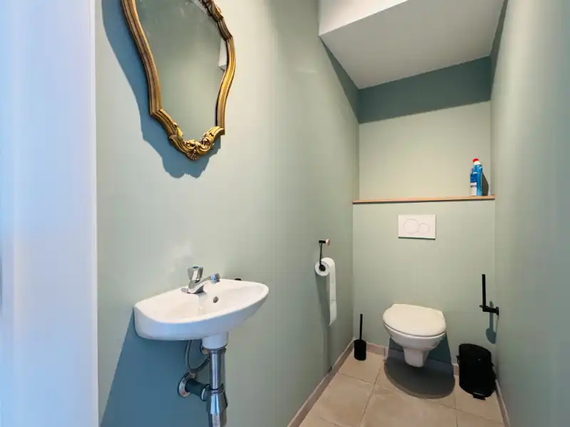 Recent appartement op de eerste verdieping met 1 slaapkamer, terras en garage foto 10