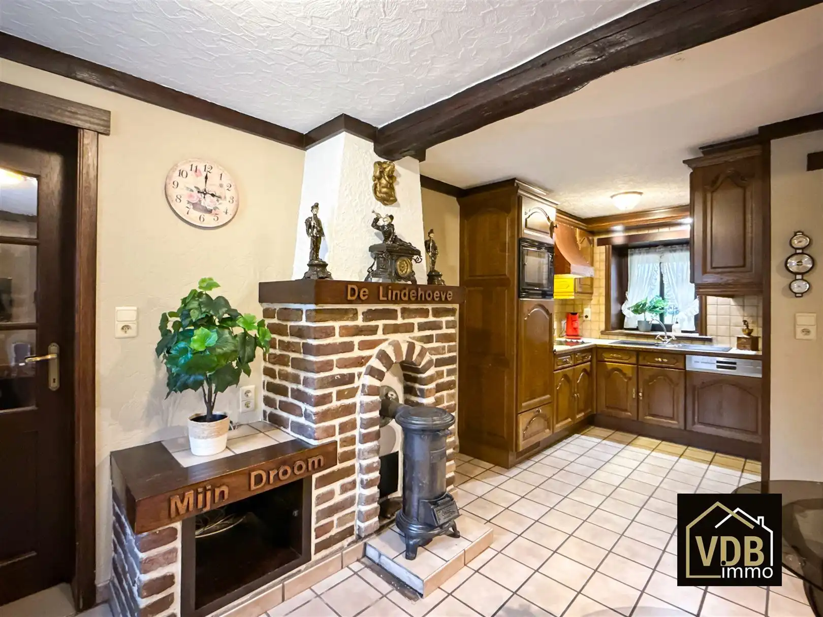 Charmante hoeve met paardenstal op 1,2 ha in absolute rust. foto 16