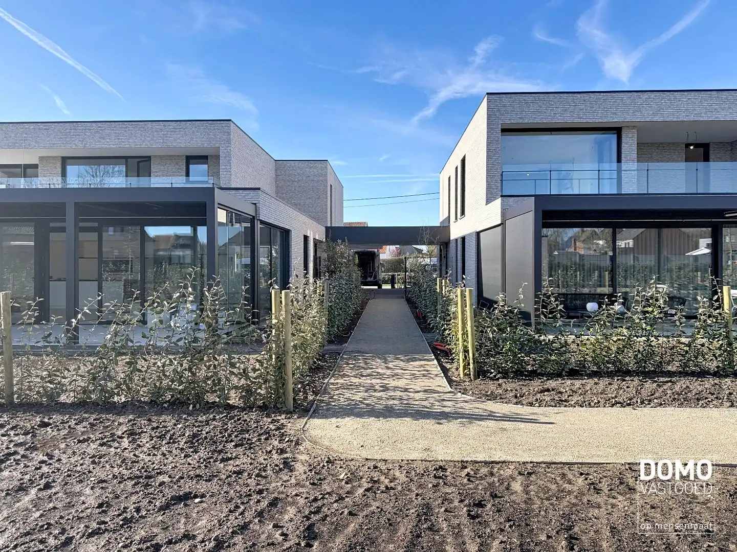 HOOGWAARDIG AFGEWERKT APPARTEMENT VAN 134M² MET 2 SLAAPKAMERS, RUIM TERRAS EN PARKEERPLAATS TE CENTRUM TUILT foto 15