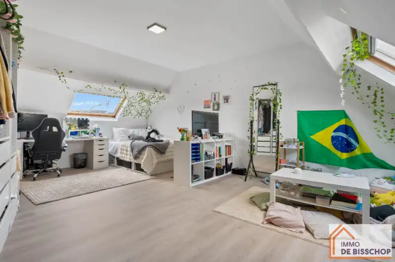 Gezellige woning met 3 slaapkamers en zongerichte tuin foto 13