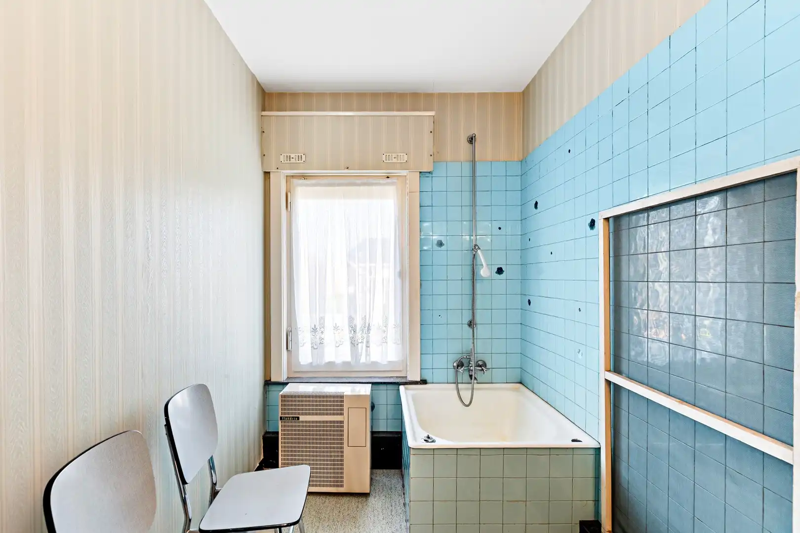 Halfopen bebouwing op een perceel van 430 m² in Koolskamp foto 12