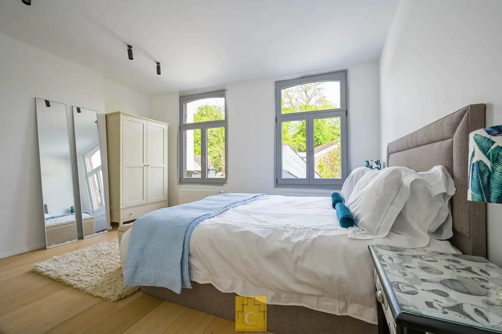 Droomhuis op een toplocatie in Groeninge, palend aan het toekomstig museumpark, zelden geziene high-end afwerking, zonnepanelen en aangename terrastuin foto 21