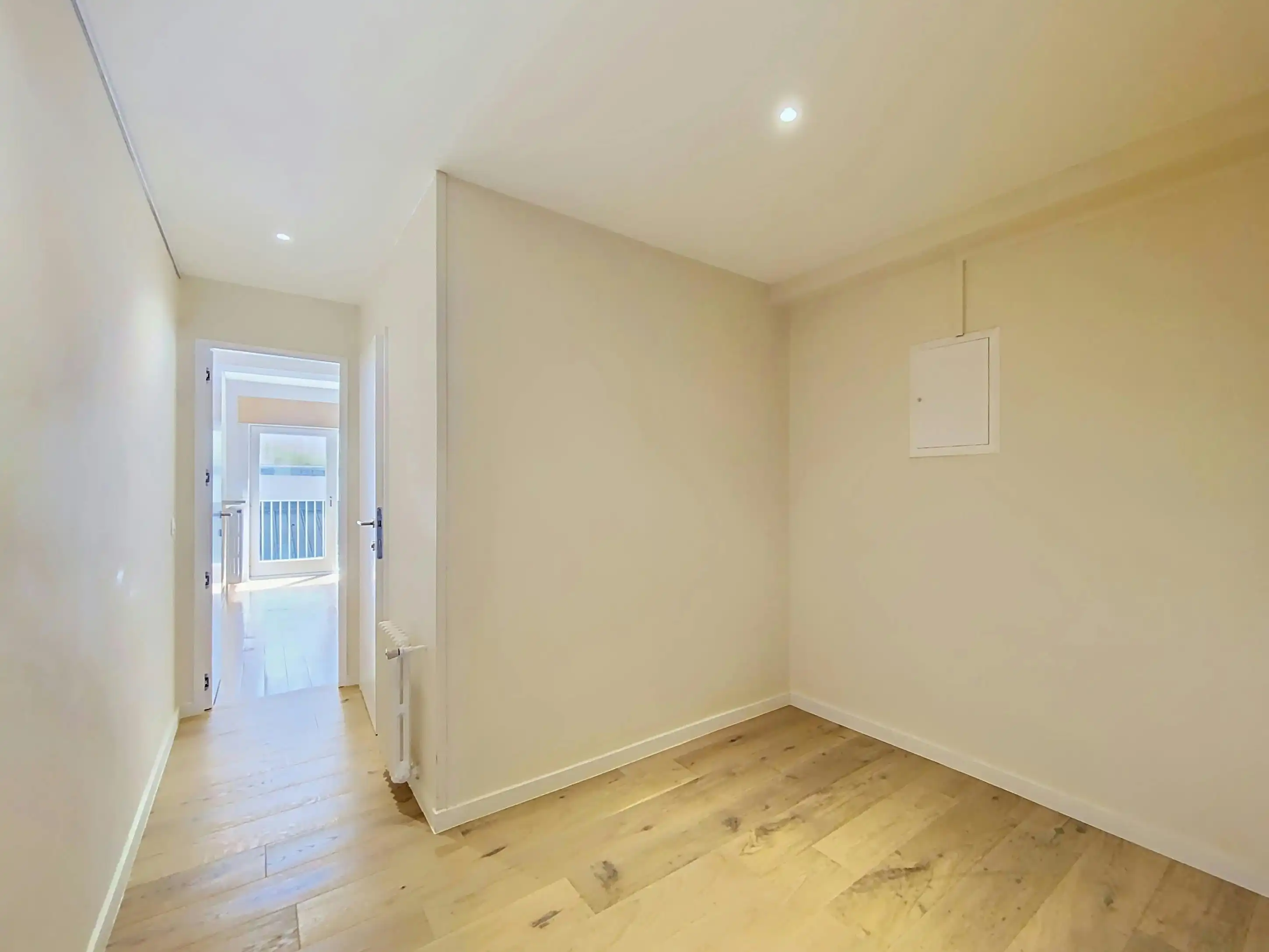 Appartement te koop op de Zeedijk van Duinbergen foto 4