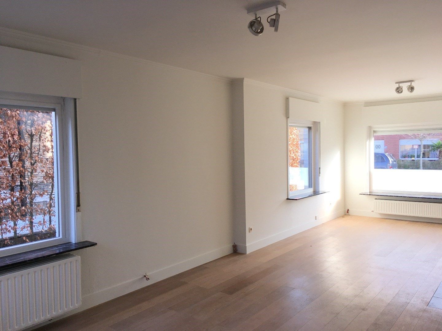 Ruime, gezellige woning met groene tuin  foto 2