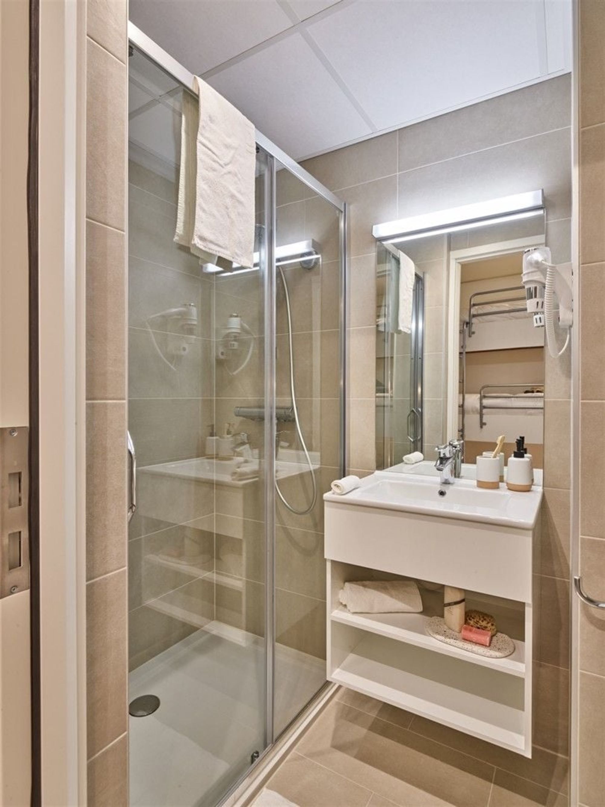 Interessant opbrengsteigendom in Zeebrugge foto 10