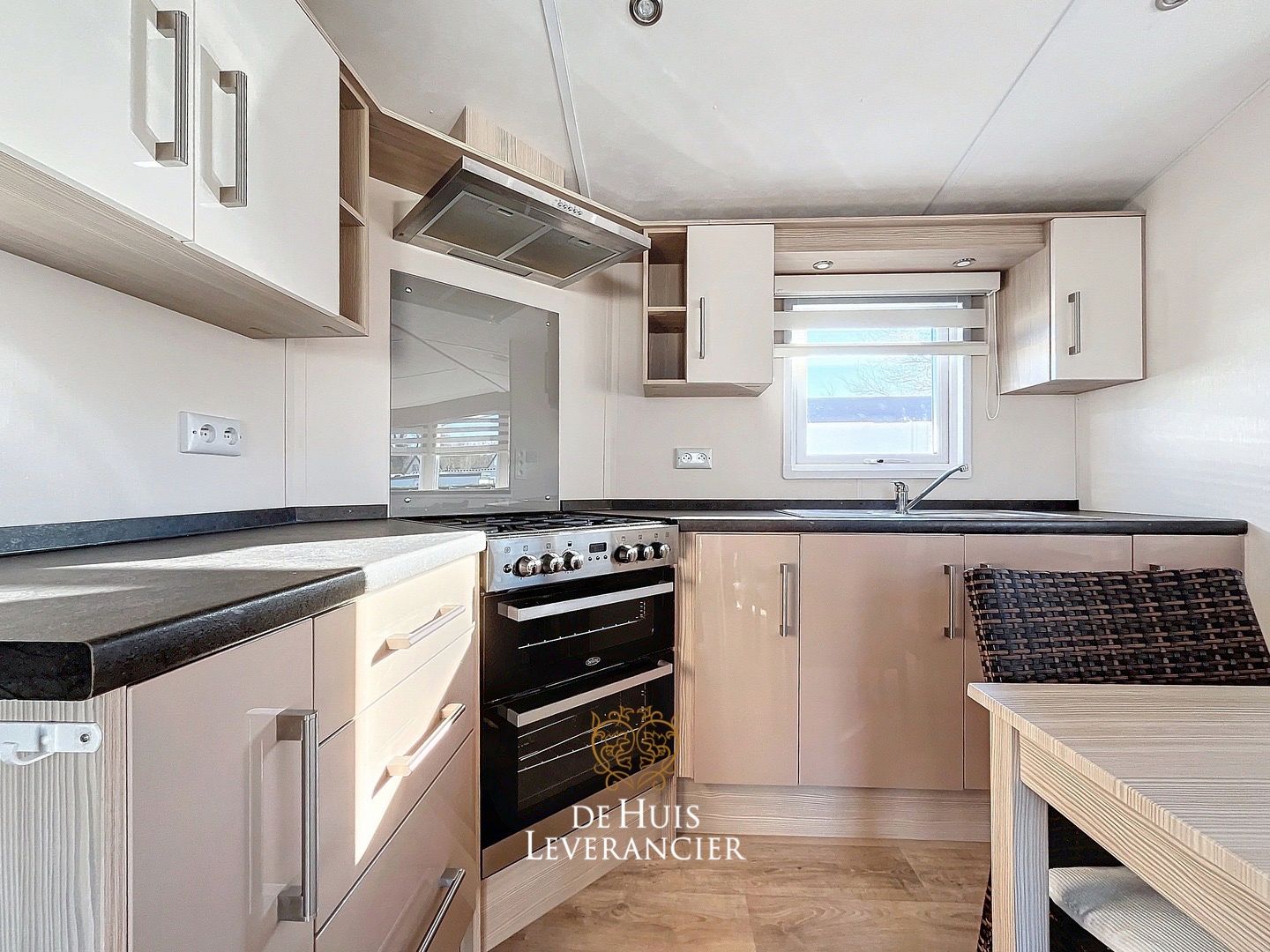 Luxueus Tiny-house op eigen grond te koop in Oostduinkerke foto 12