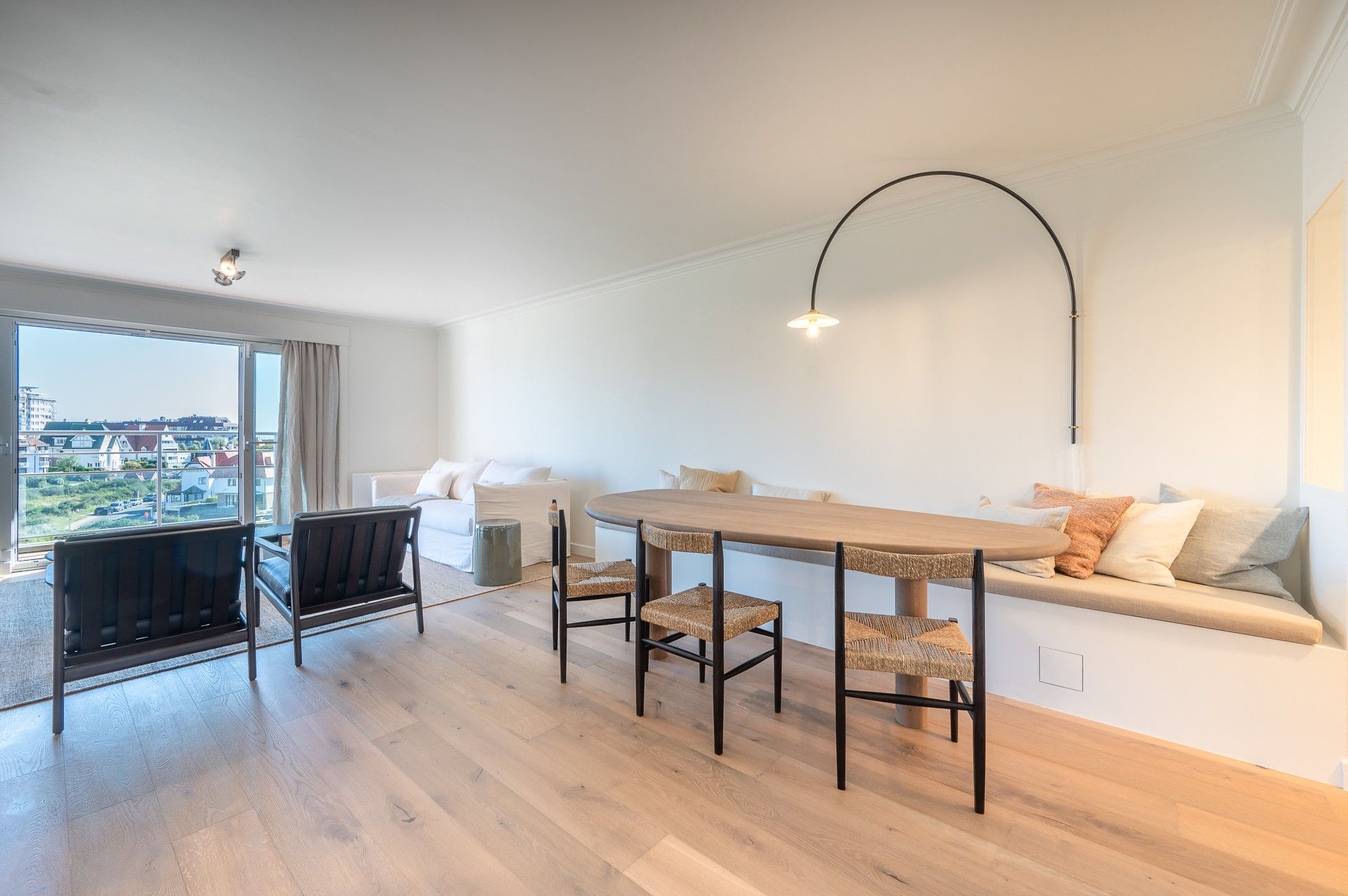 Riant appartement met zeezicht en uitzicht op het Stübbenpark in Duinbergen foto 6