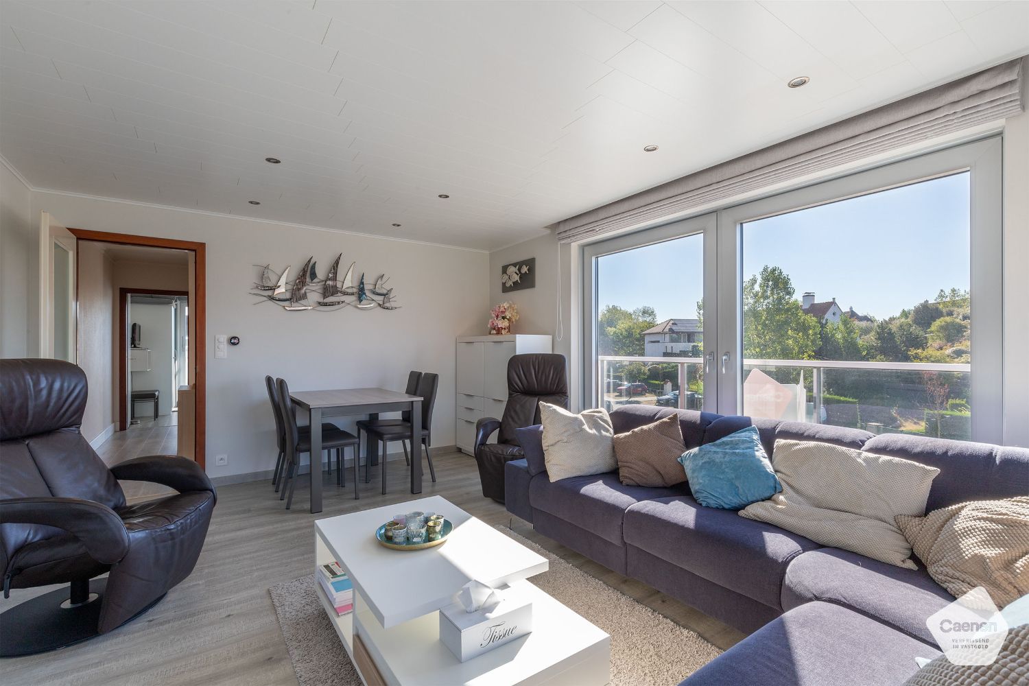 Volledig gerenoveerd duplex appartement met 3 slaapkamers foto 3