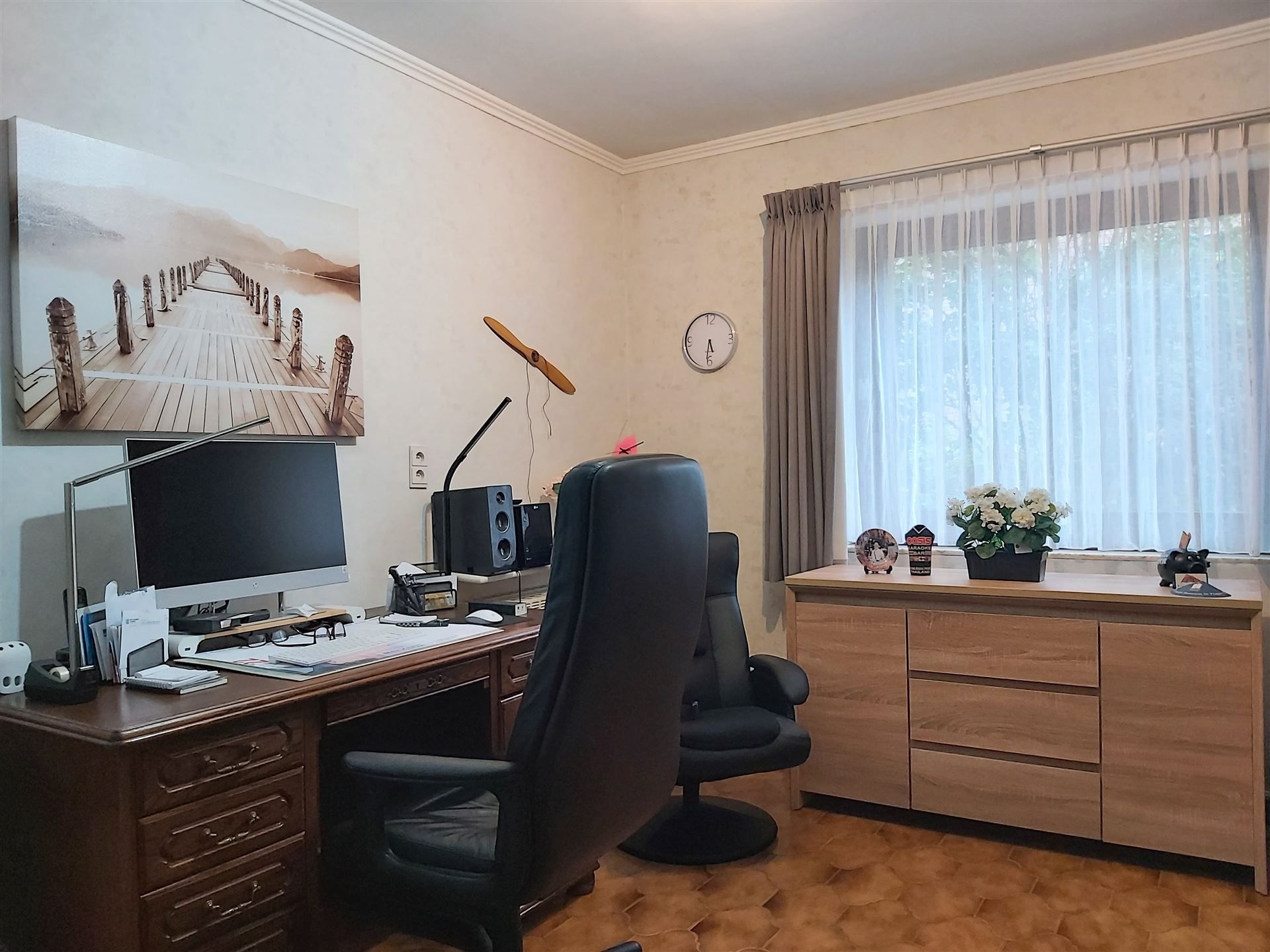 Opbrengsteigendom met 2 verhuurde eenheden op toplocatie in Maasmechelen! foto 4