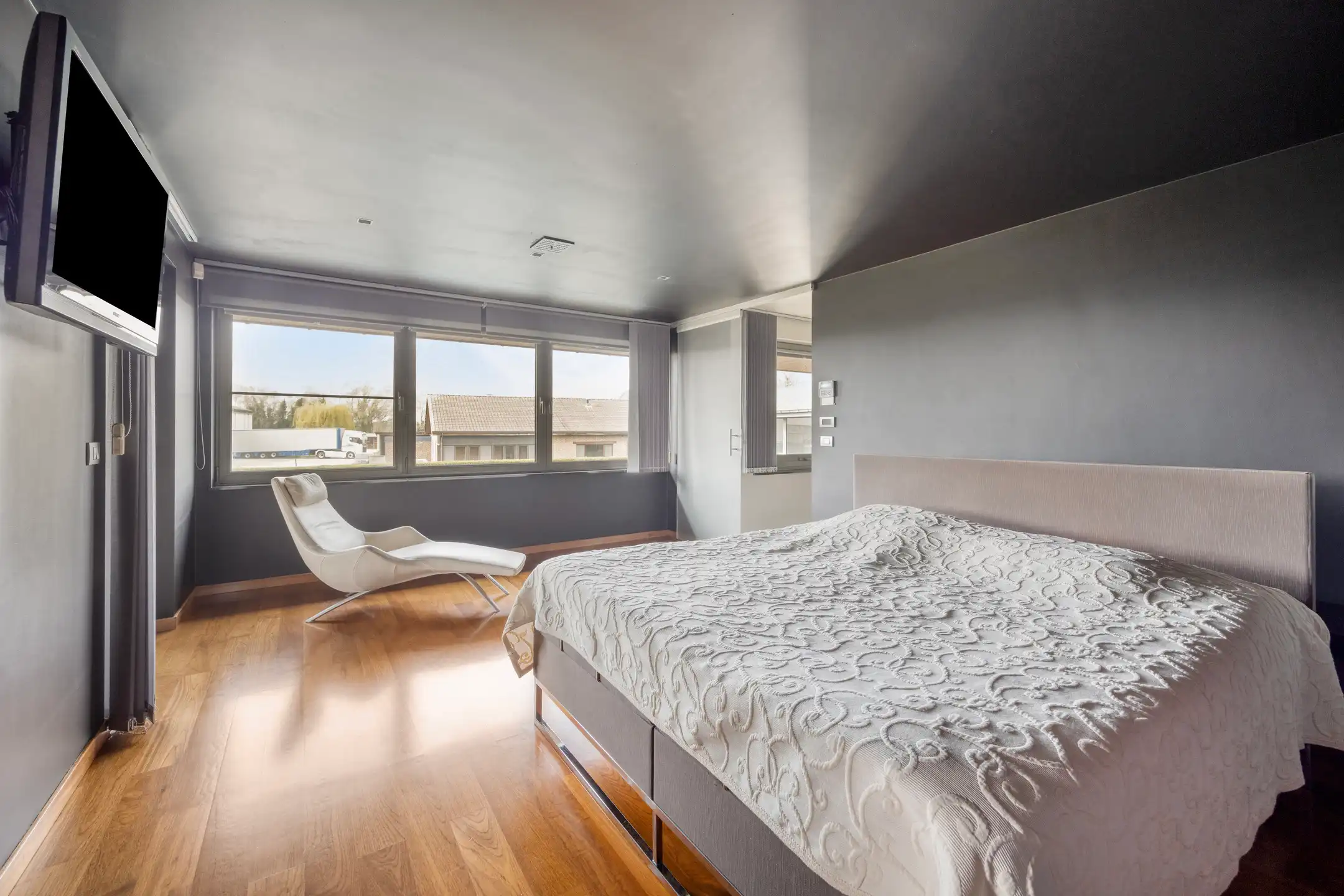 Ruime instapklare villa met zwembad op 27 are foto 16