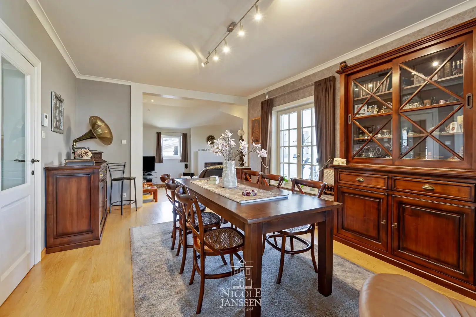 Instapklaar veelzijdig huis foto 9