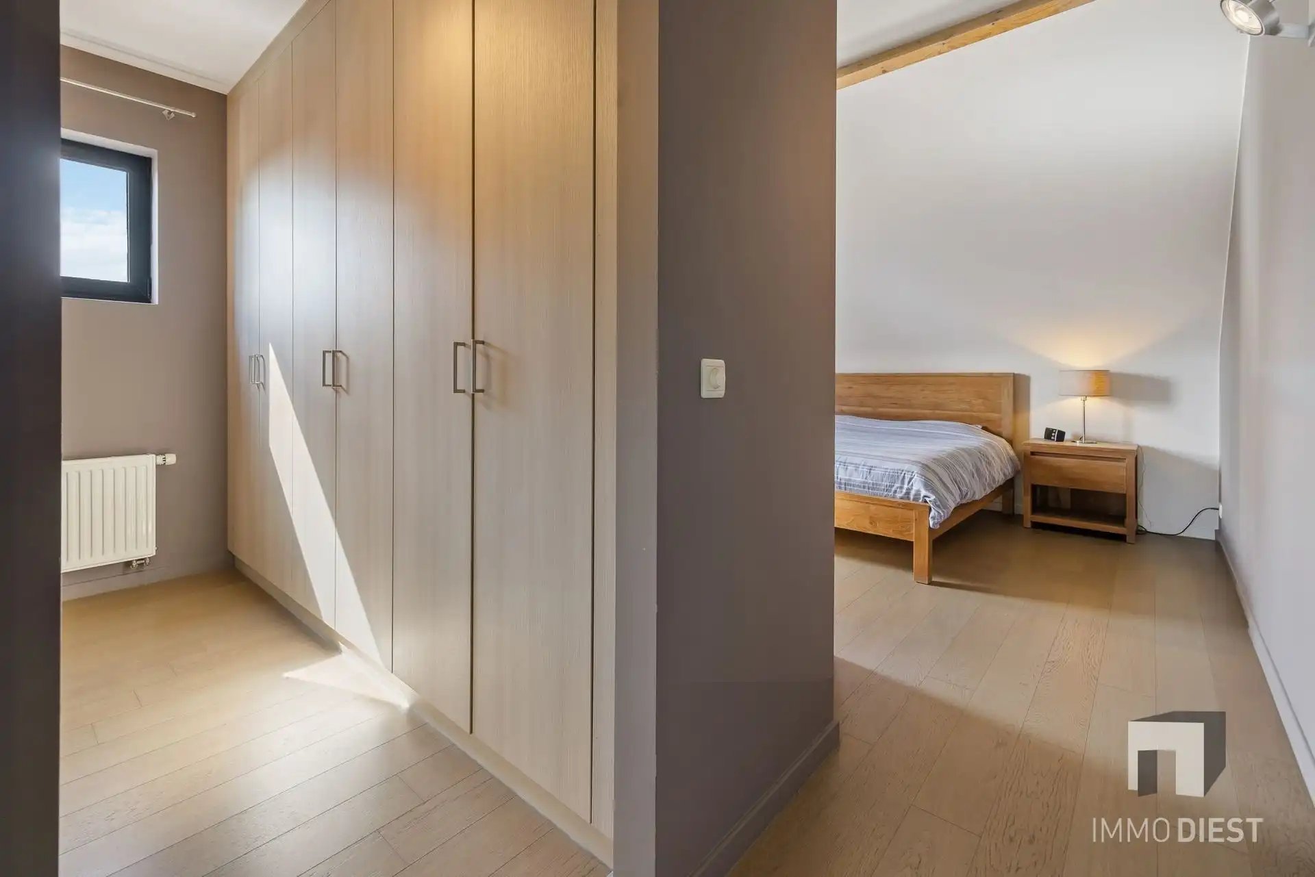 Bedrijfsgebouw én woning aan de stadsrand foto 8