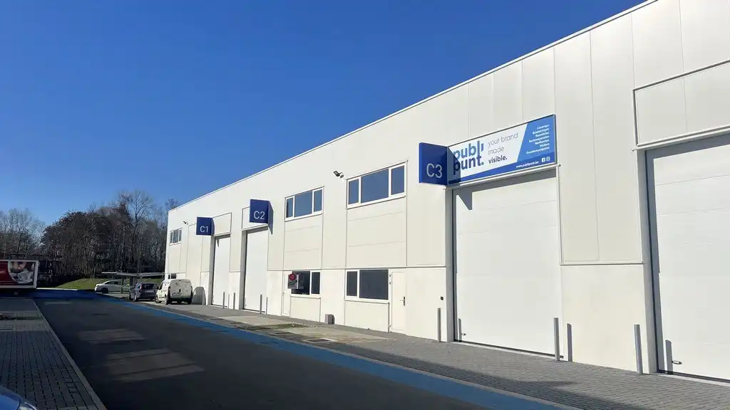 Nieuwbouw magazijn te koop vlakbij R4 in Evergem foto {{pictureIndex}}