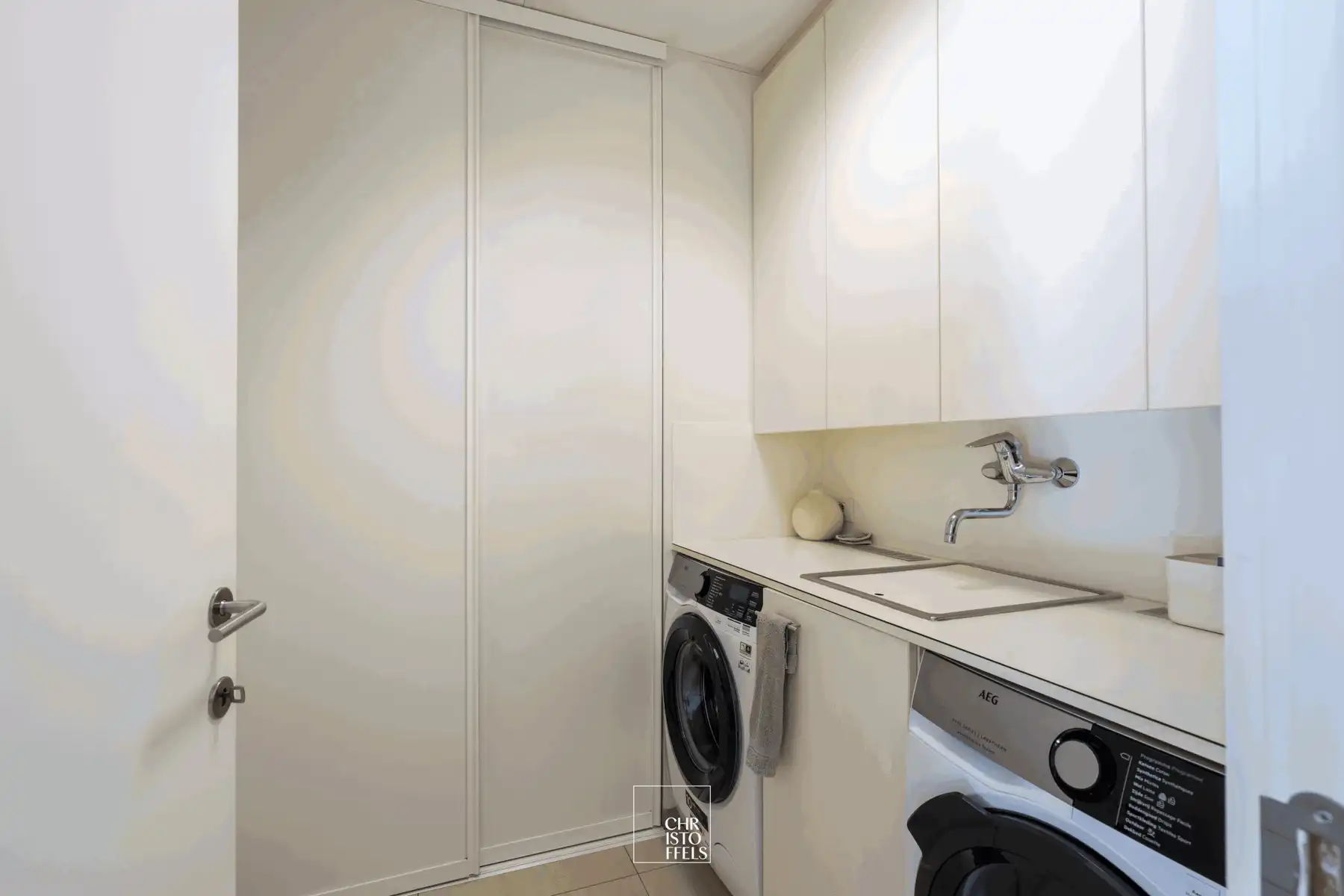  Stijlvol penthouse van 200 m² met ca. 100 m² terrassen in Oud-Rekem foto 10
