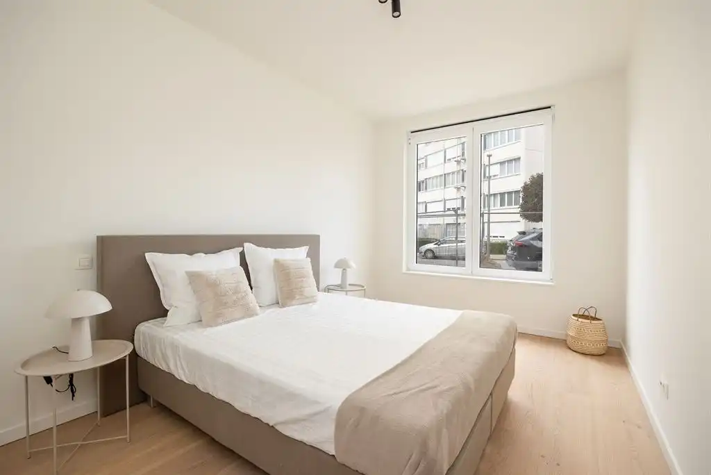 Luxueus gelijkvloers app met ruime tuin foto 13