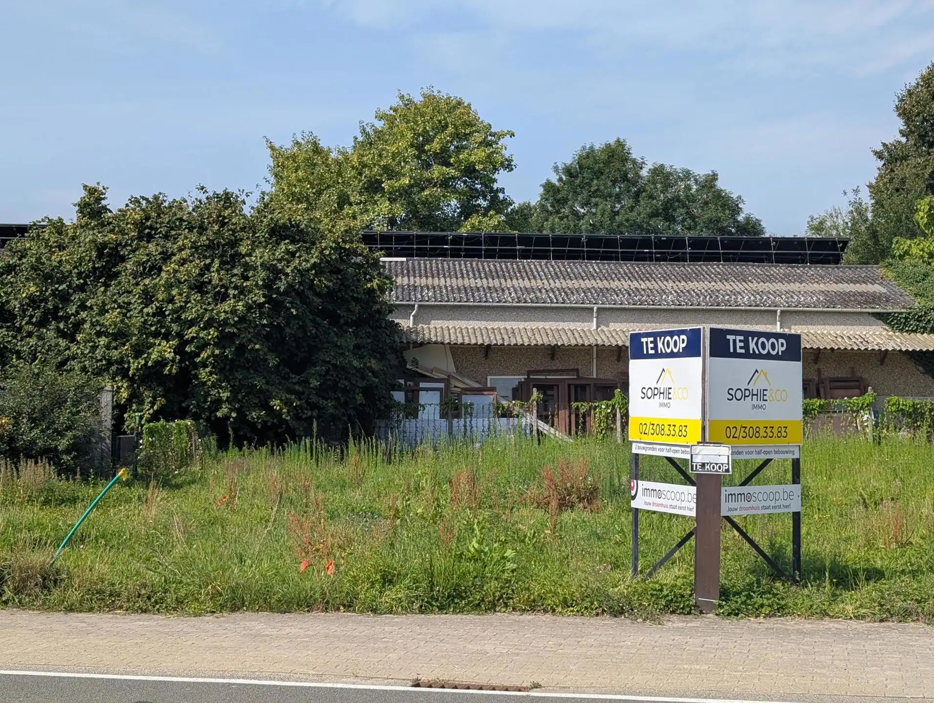 Bouwgrond voor 2 HOB of 1 grote open bebouwing foto {{pictureIndex}}