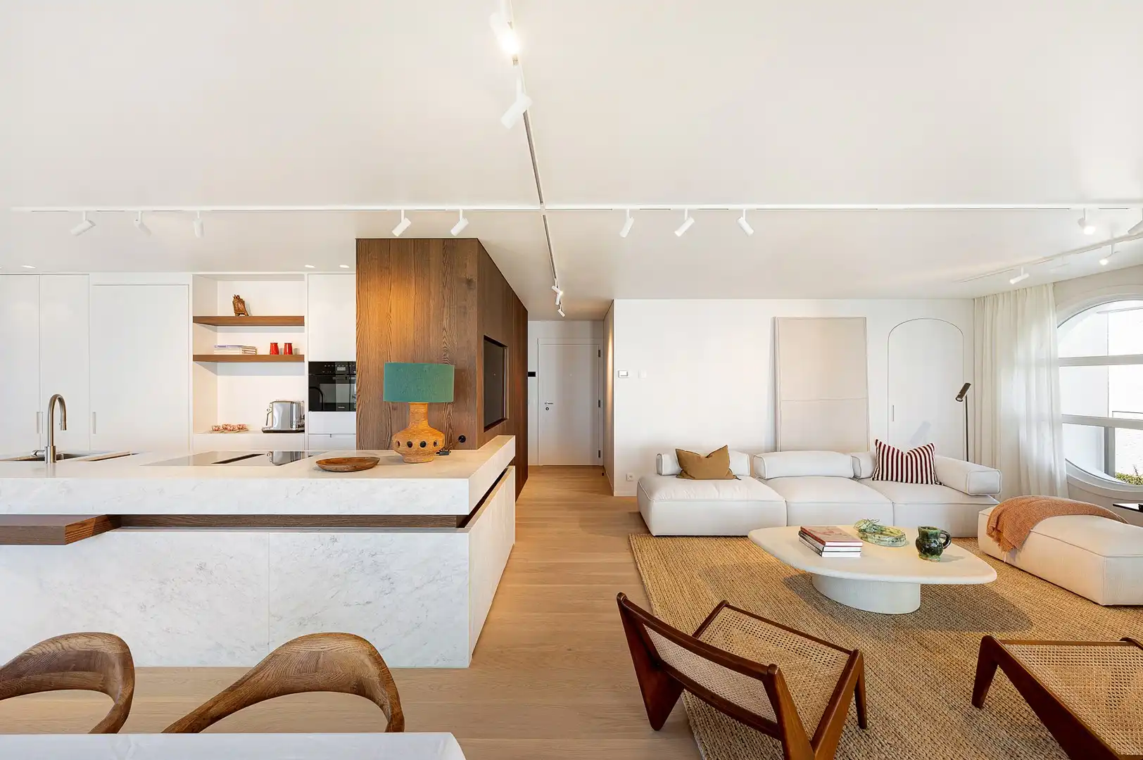 Appartement met zeezicht, gelegen in een villaresidentie in hartje Zoute. foto 9