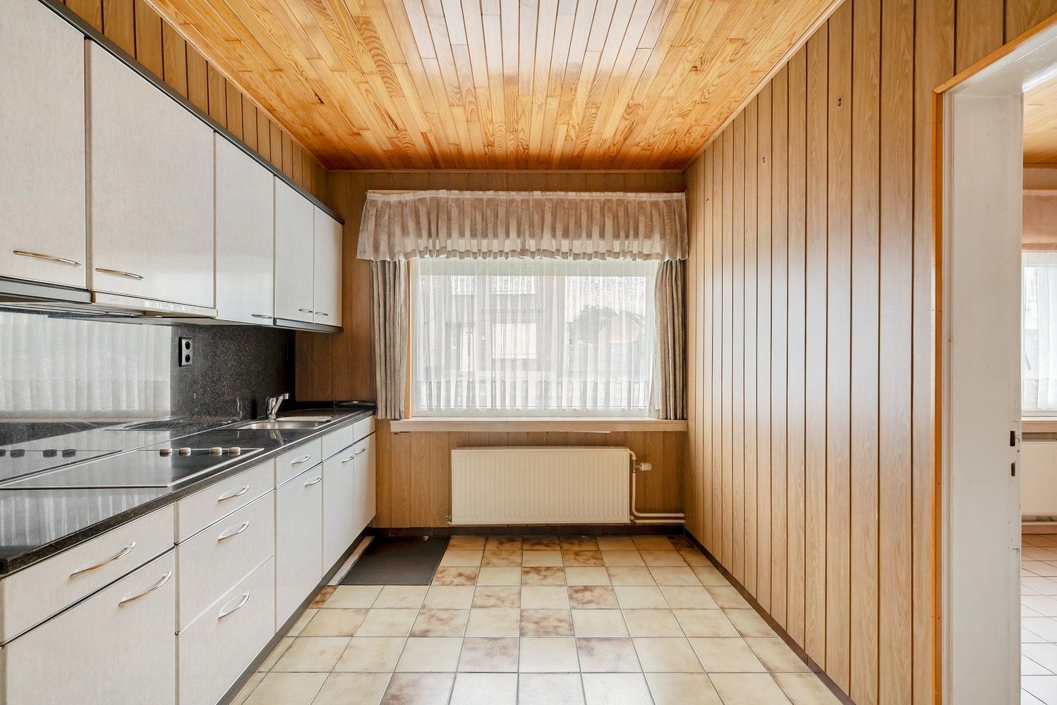 Ruime halfopen bebouwing foto 6