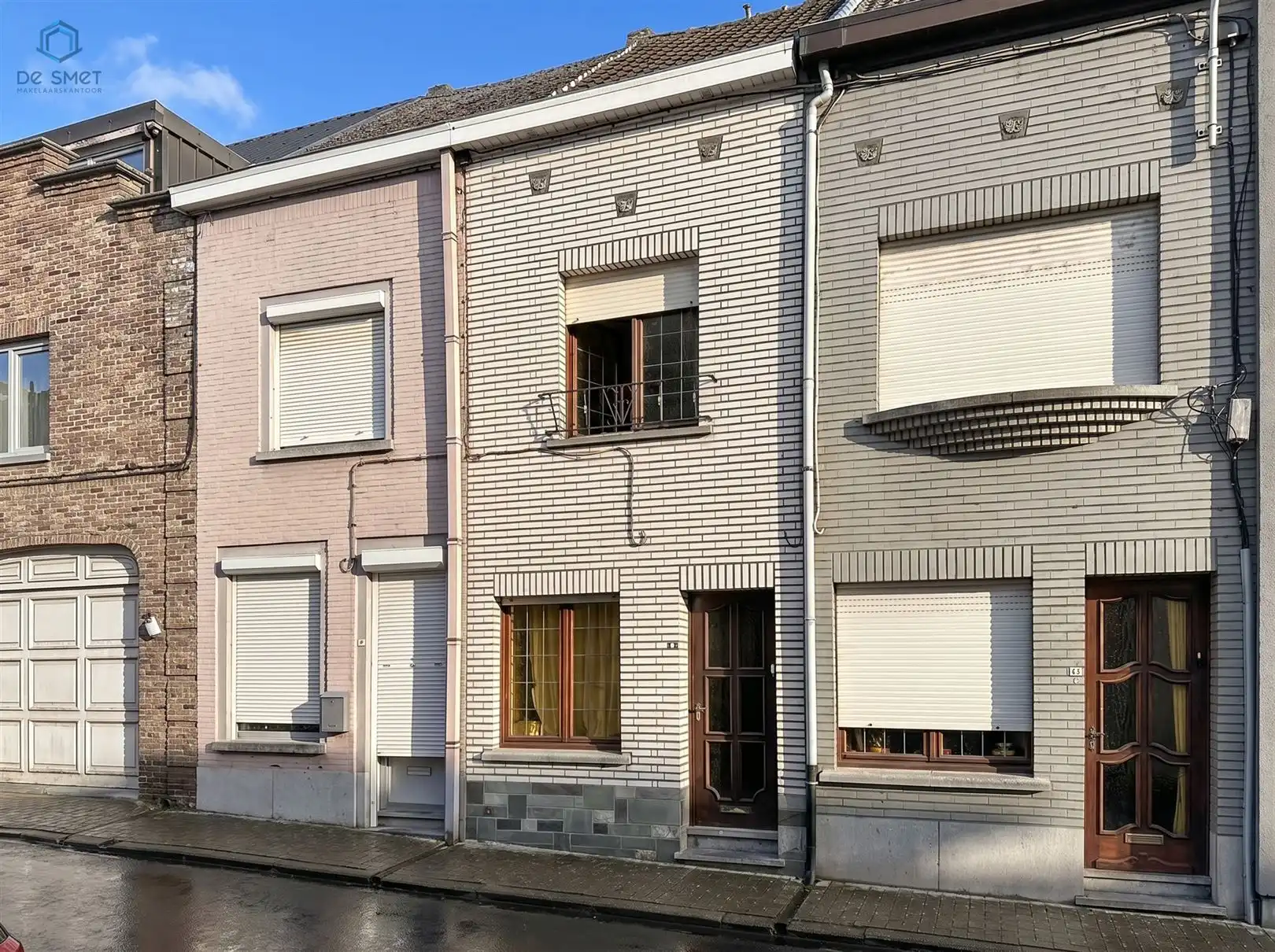 Hoofdfoto van de publicatie: Op te frissen woning met 4 slks en tuin