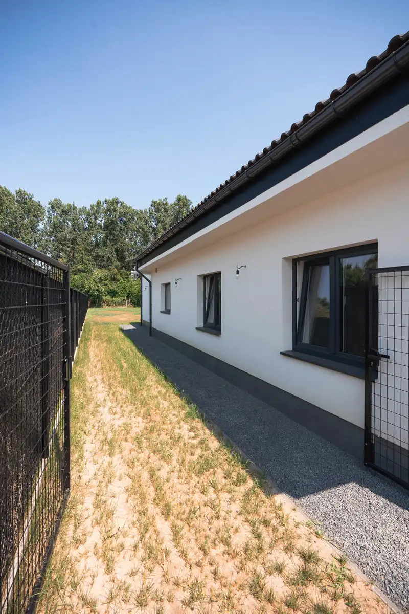 Ruime, recent gerenoveerde gezinswoning op gunstige ligging foto 31