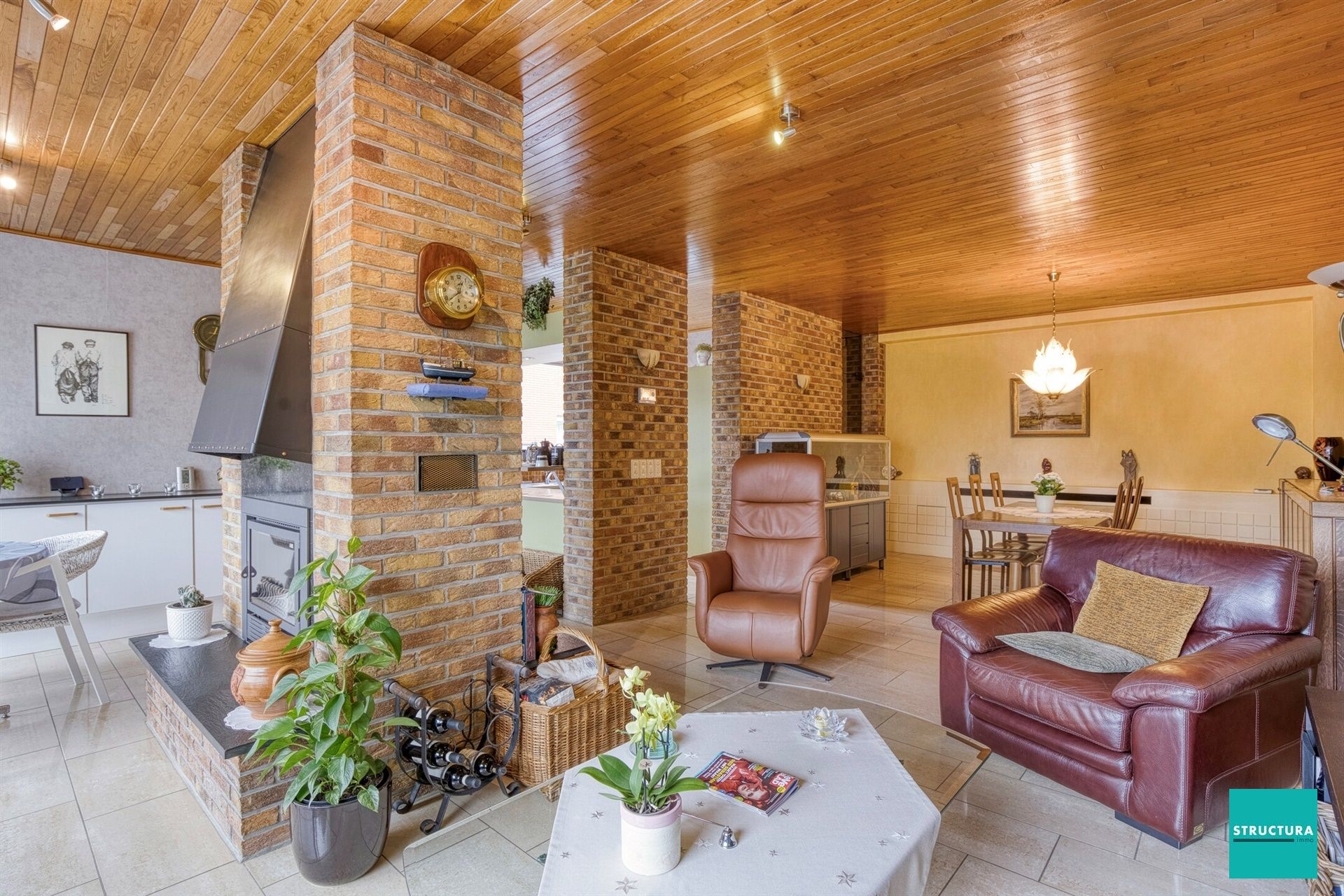 Rustiggelegen, zeer welonderhouden woning met gunstige EPC-score B! foto 10