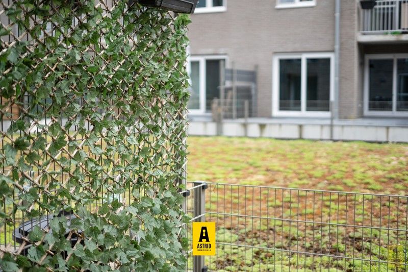 Instapklaar gelijkvloers appartement met terras aan Spuikom! foto 26