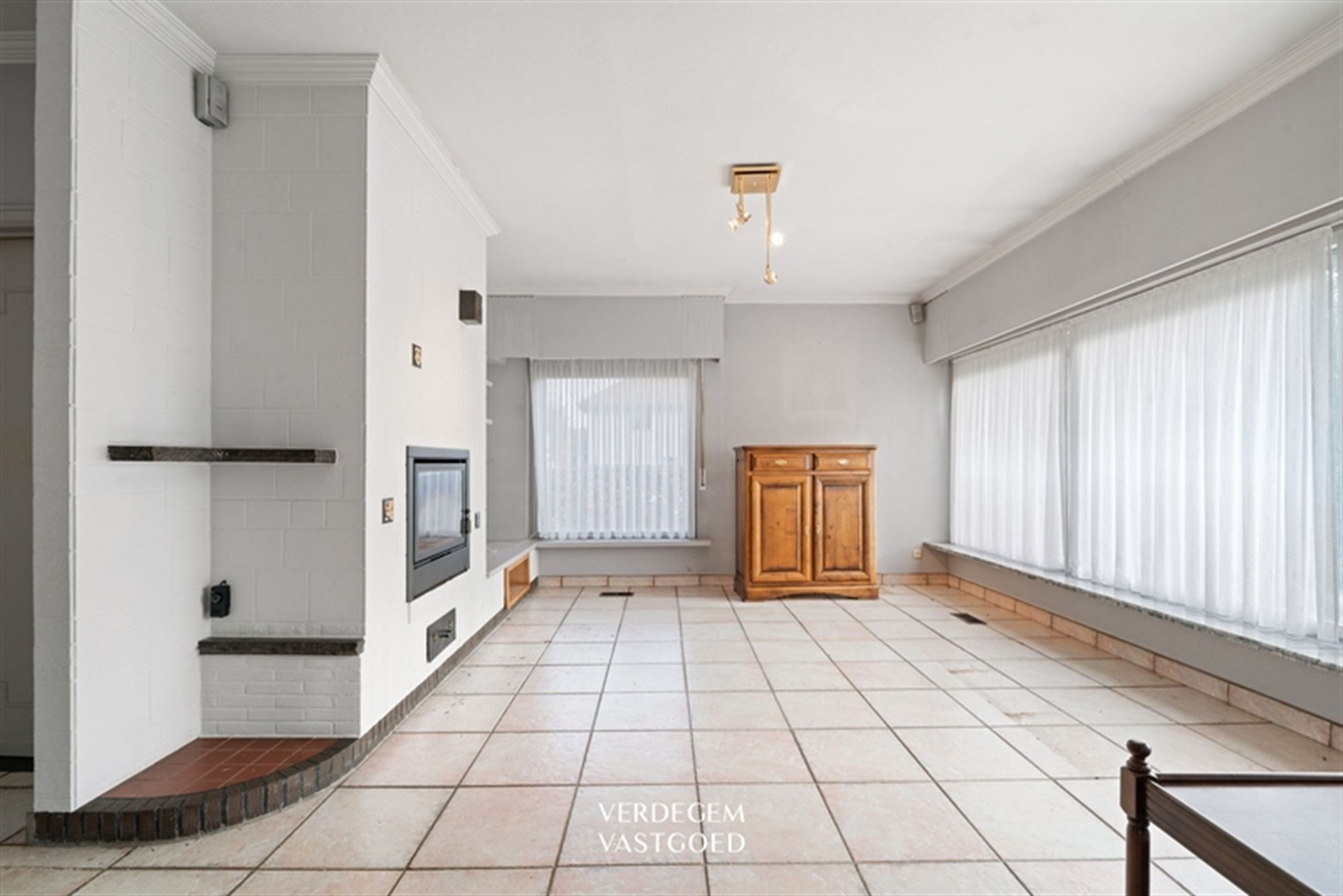 Woning voor totaalrenovatie of perceel voor nieuwbouw / ontwikkeling foto 3