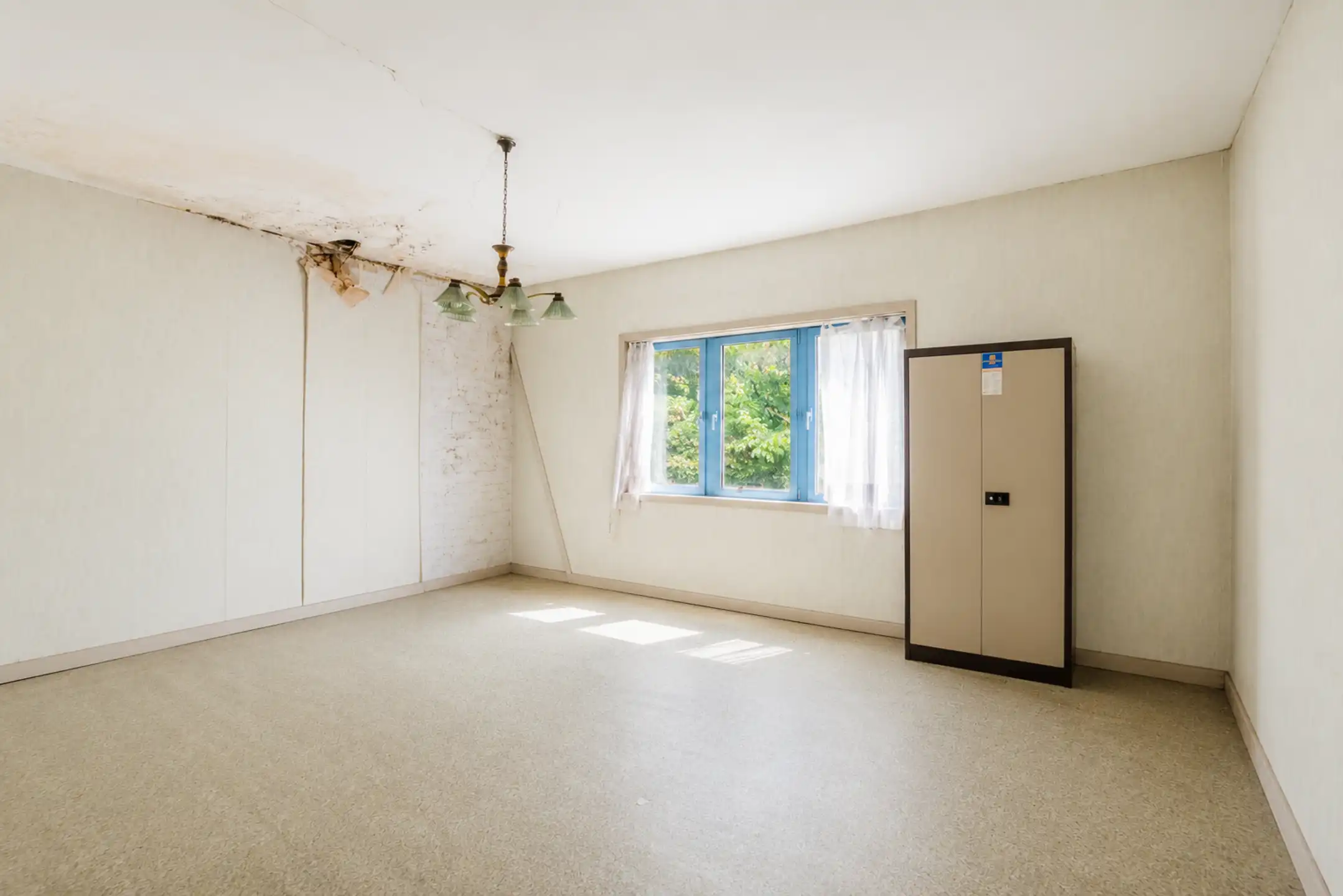 Te renoveren woning met commerciele ruimte in centrum Deinze foto 17