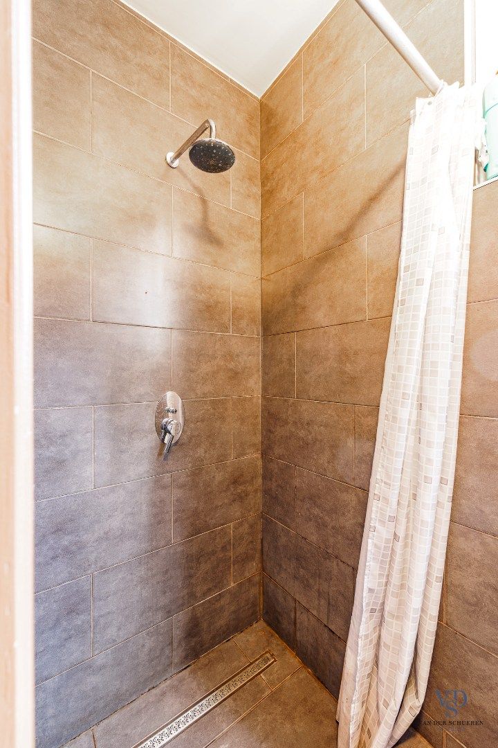 Herenhuis met 7 vergunde studentenkamers. foto 11