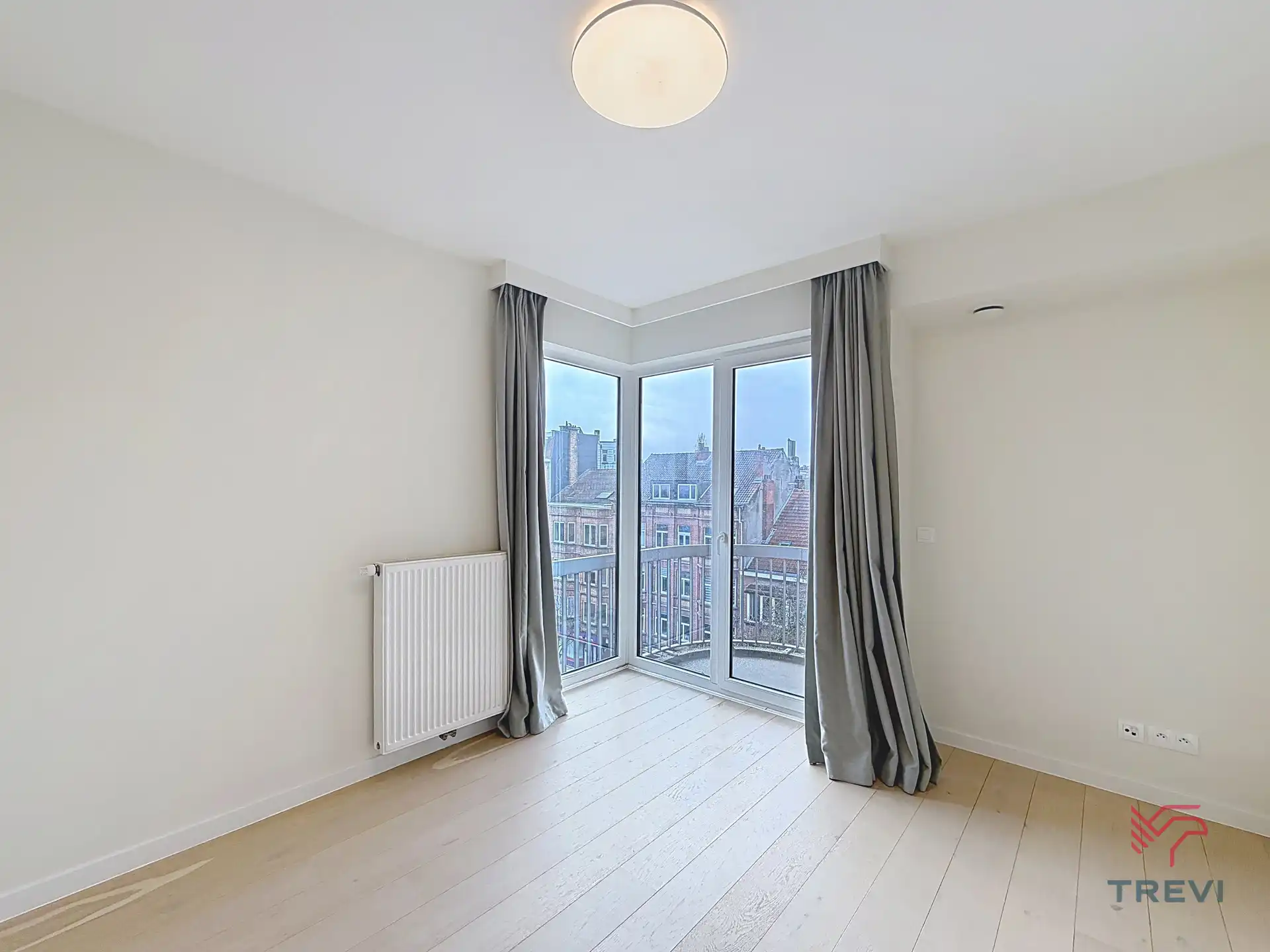 3-kamerappartement in een recent gebouw  foto 10