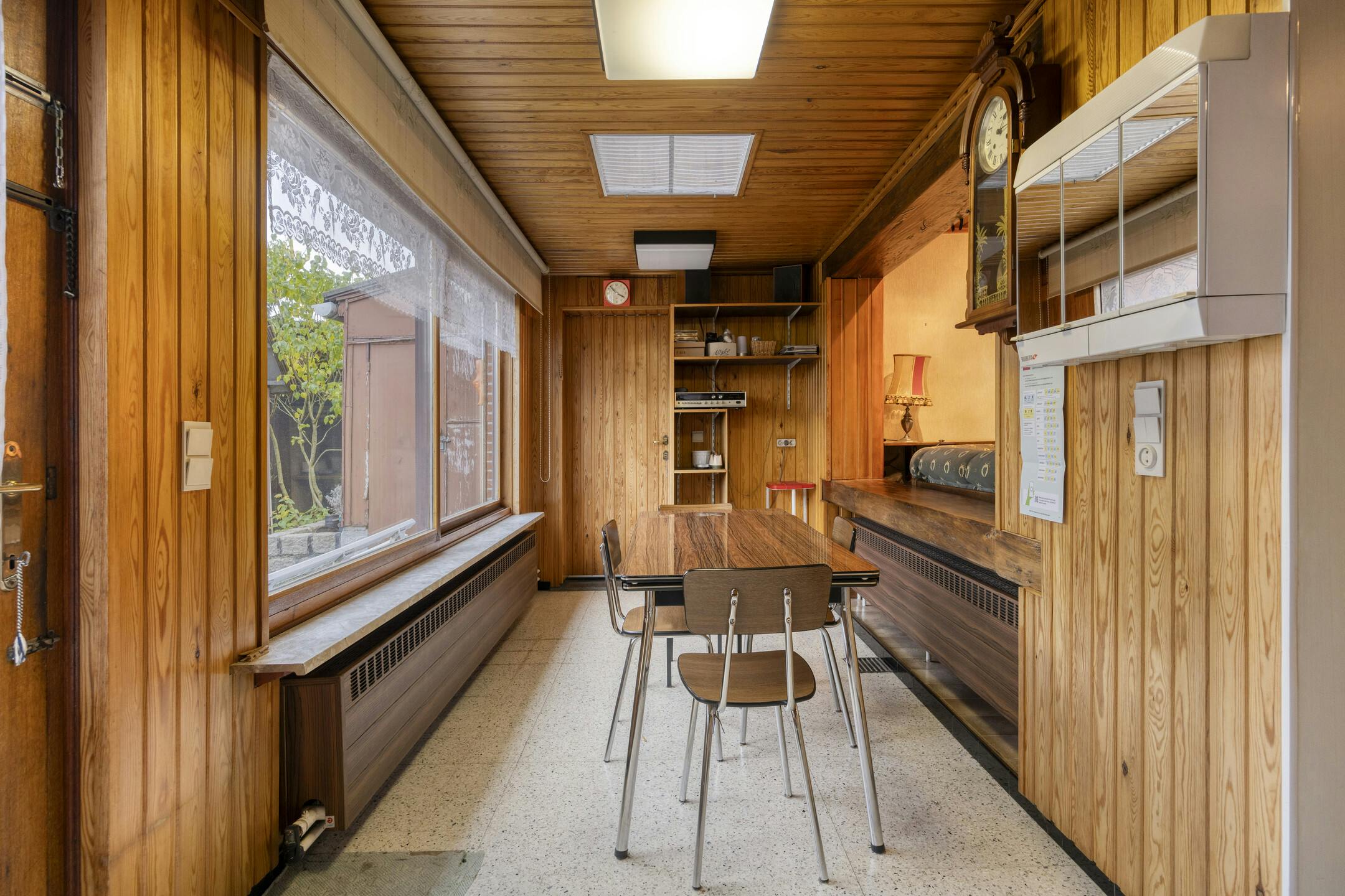 Huis met 3 slaapkamers en garage te koop in Berendrecht!  foto 10