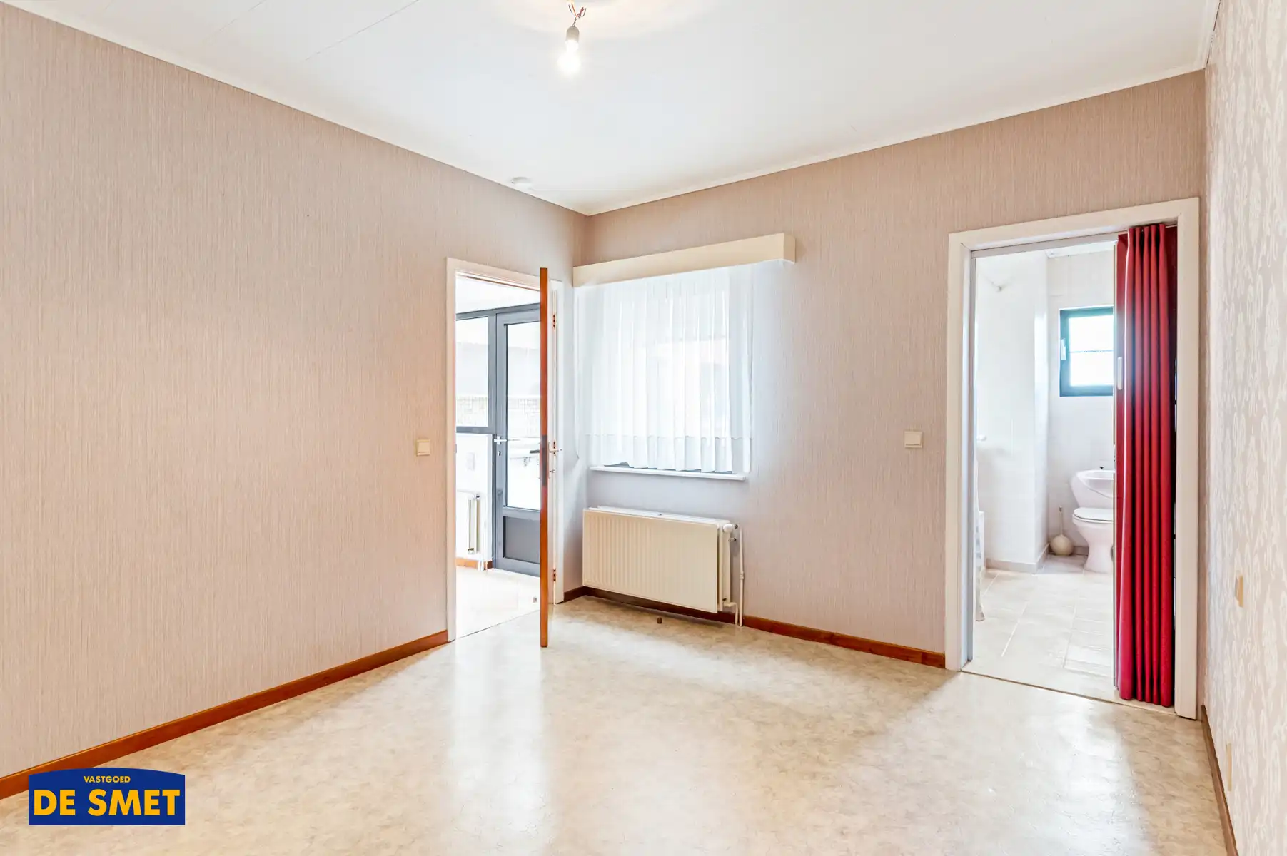 Te renoveren woonst met open groen zicht achteraan foto 13