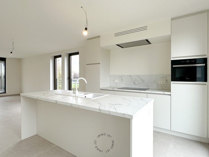 Prachtig gelegen nieuwbouwappartement met drie slaapkamers, groot terras en autostaanplaats foto 7