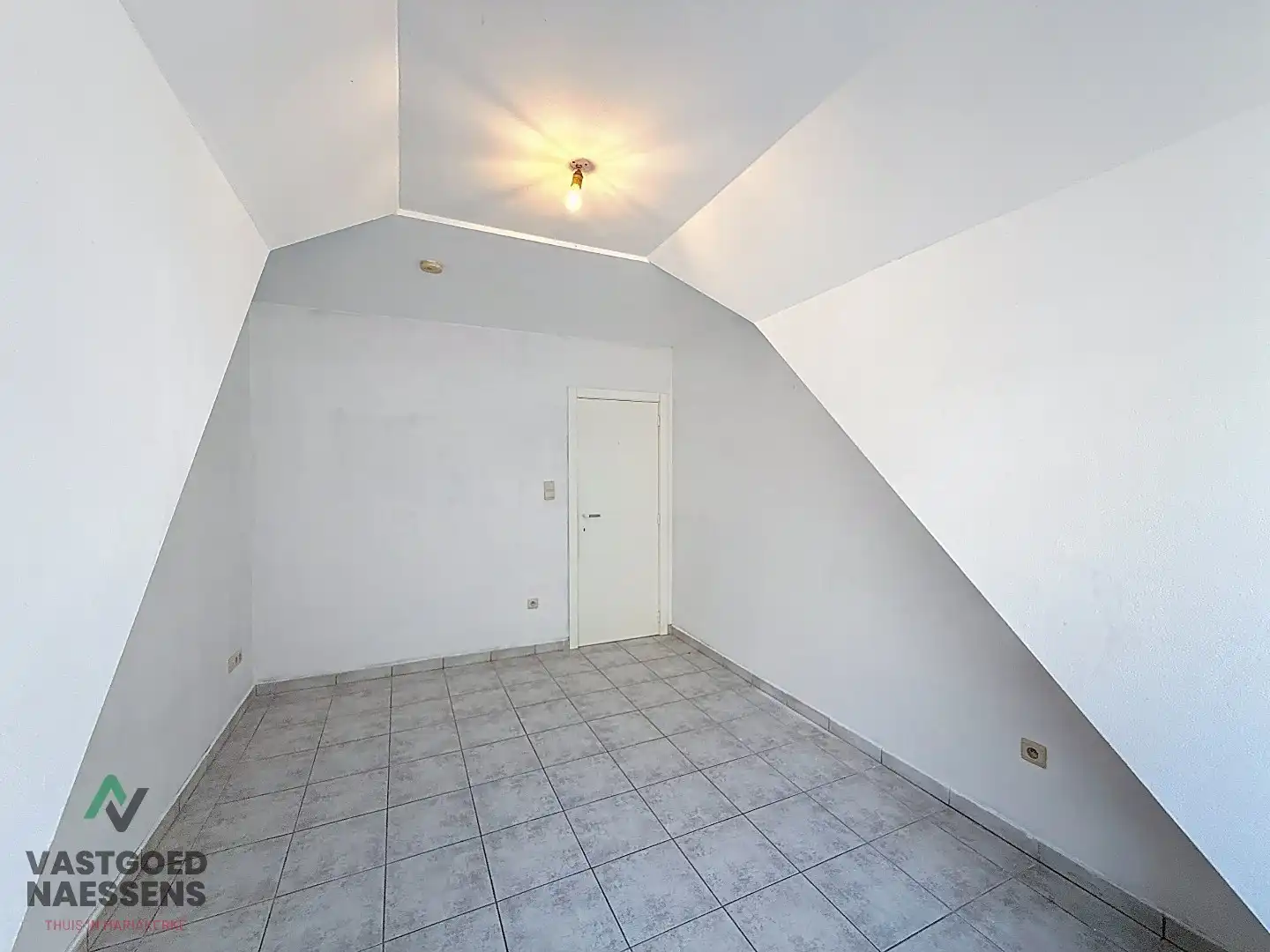 1 SLPK APP MET TERRAS VLAKBIJ ZEEDIJK foto 8