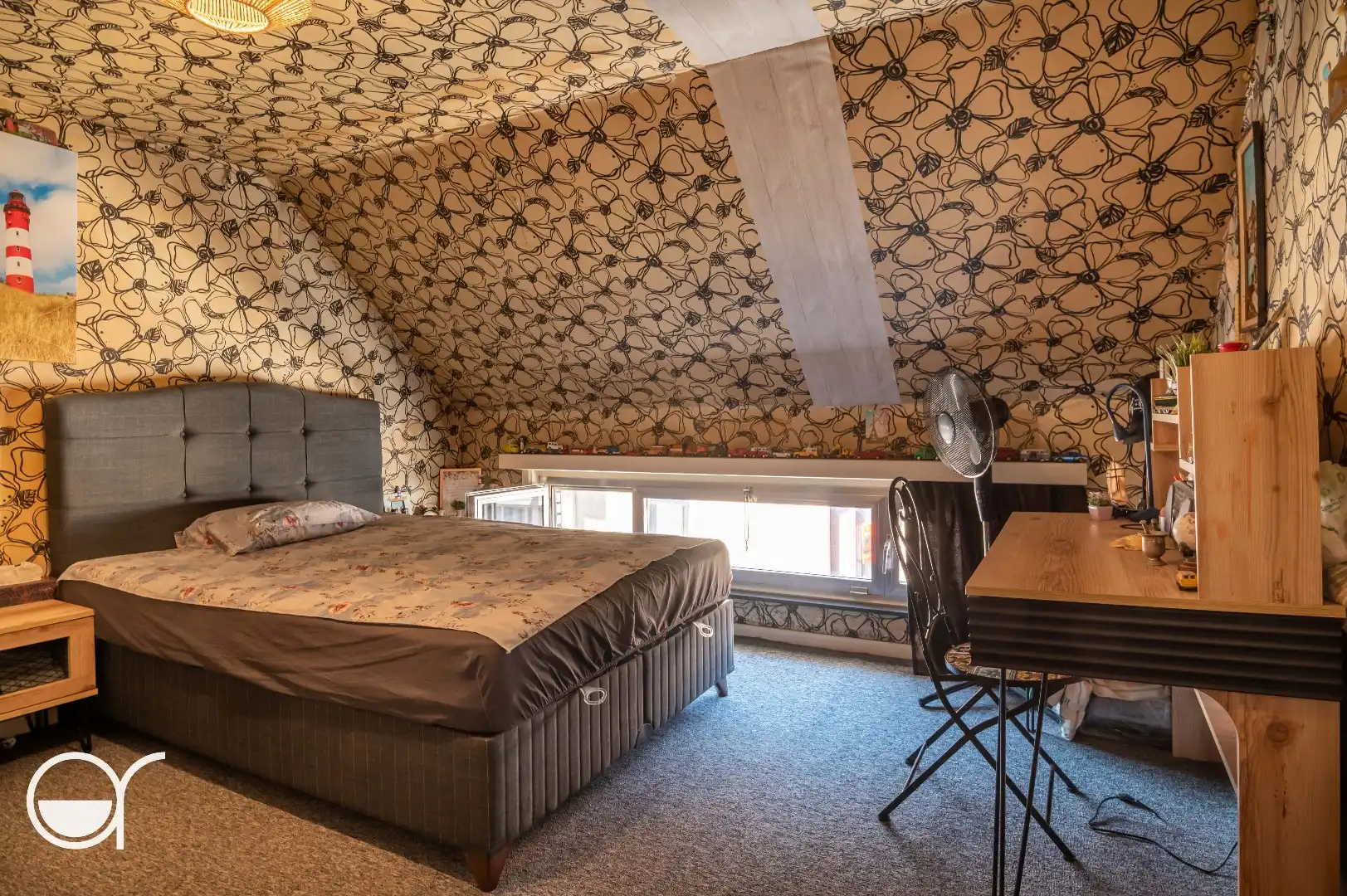 Rijwoning met 5 slaapkamers gelegen vlakbij de Palinghuizen foto 16