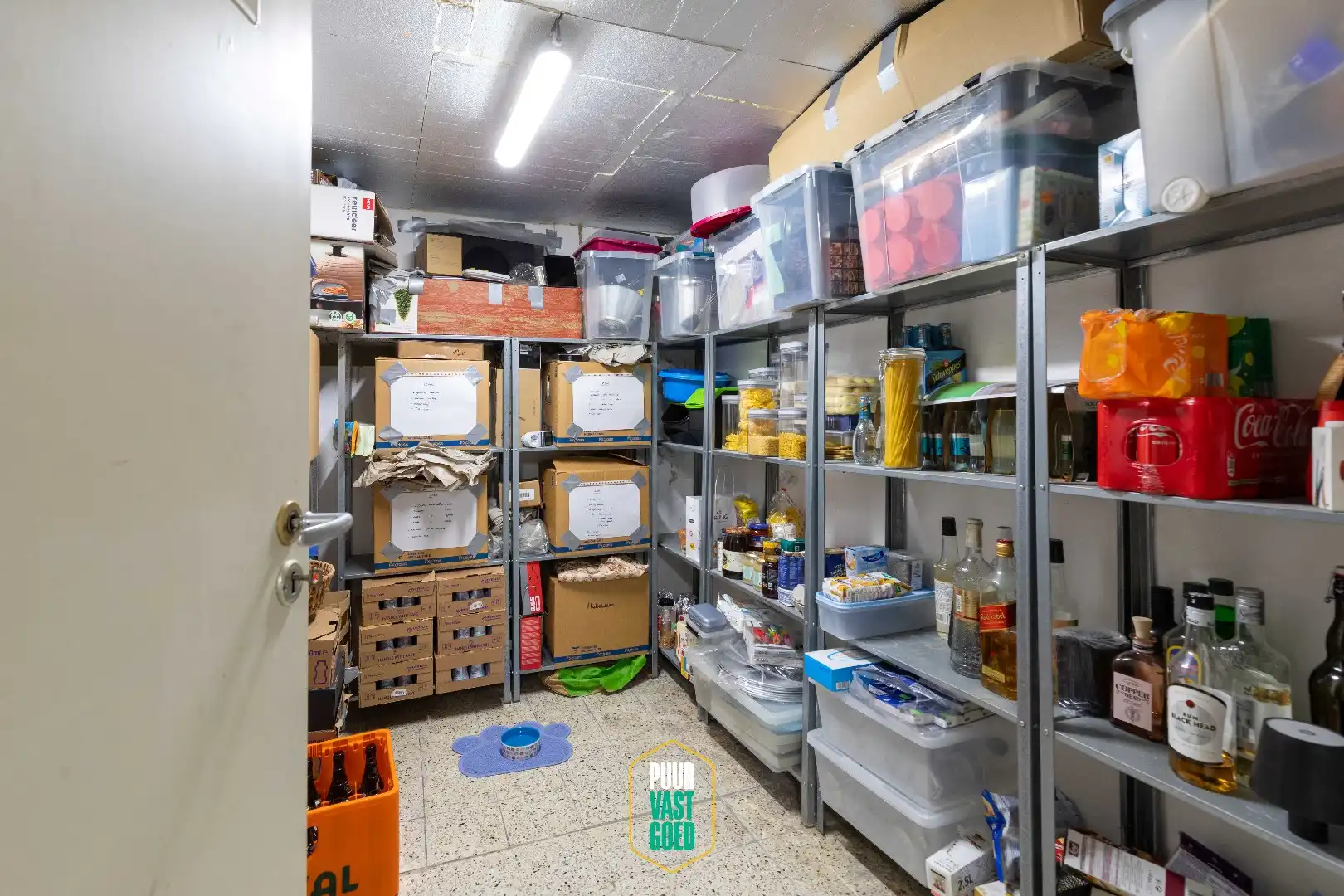 Praktisch, energiezuinig, perfect in orde en met garage! foto 8