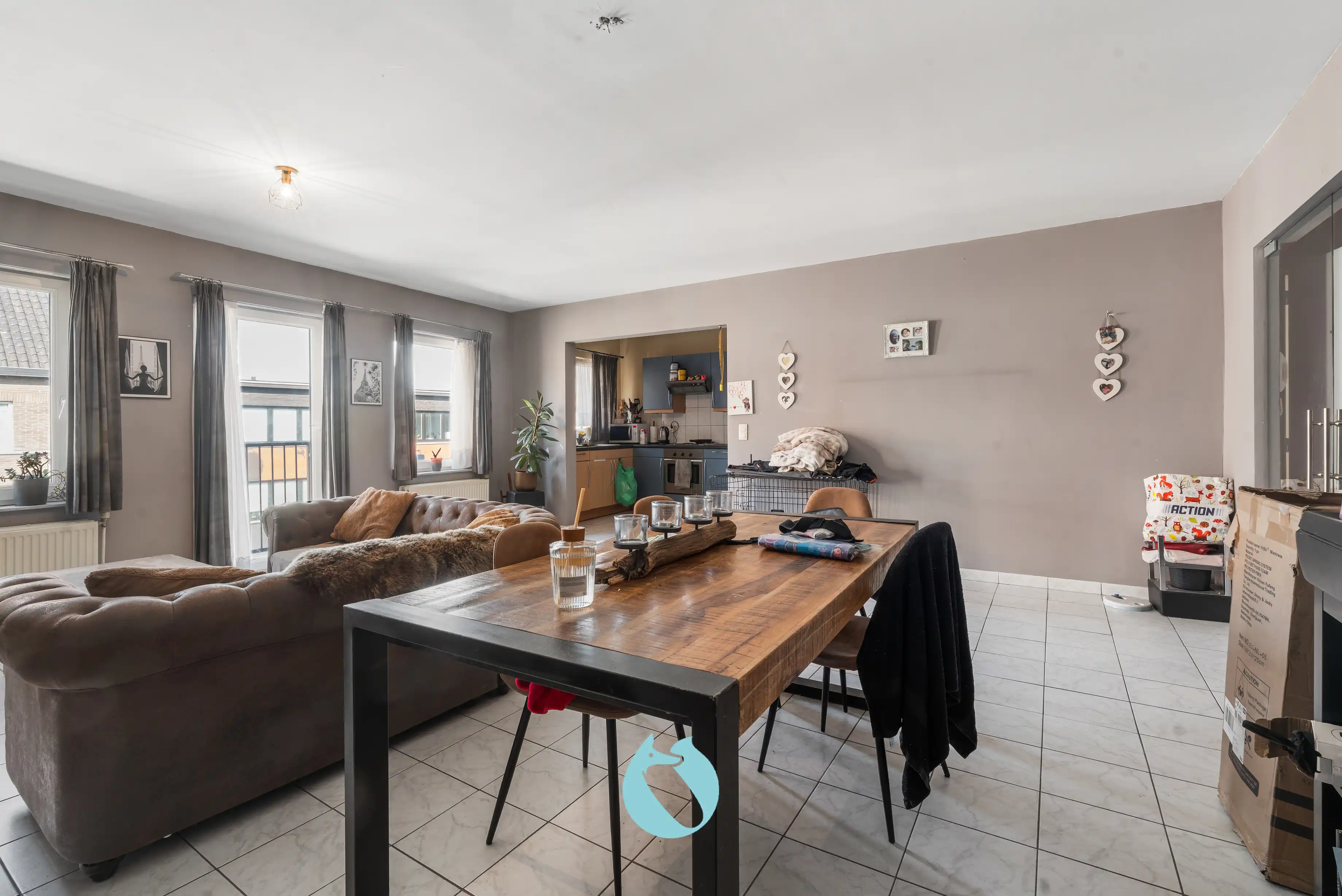 Gunstig gelegen 2-slaapk. appartement te koop in Mariakerke foto 3