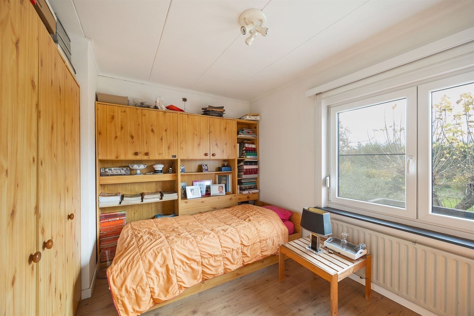 Charmante woning met prachtig groen en open zicht foto 5