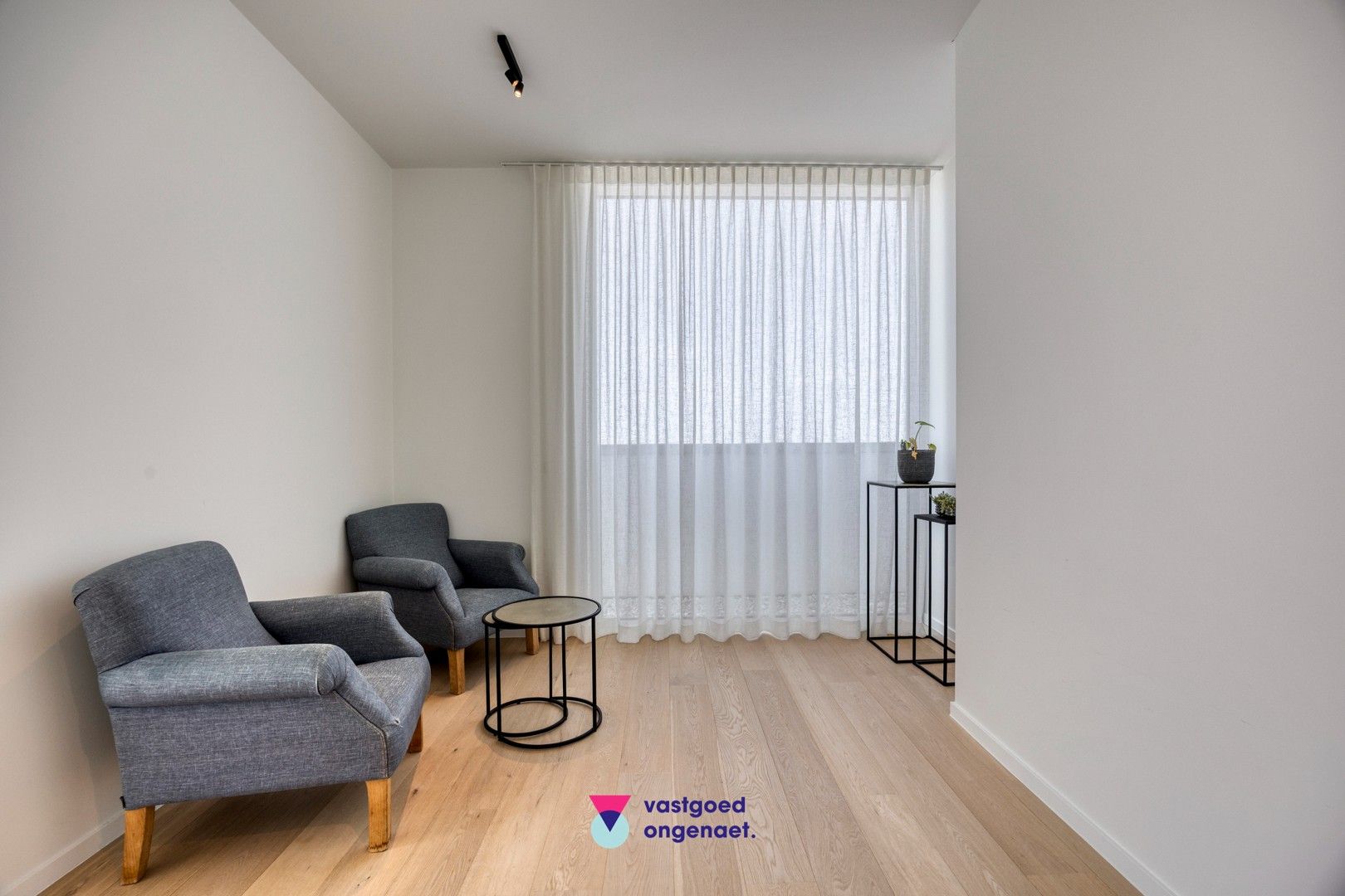 Exclusieve penthouse met zicht op water en stad foto 18