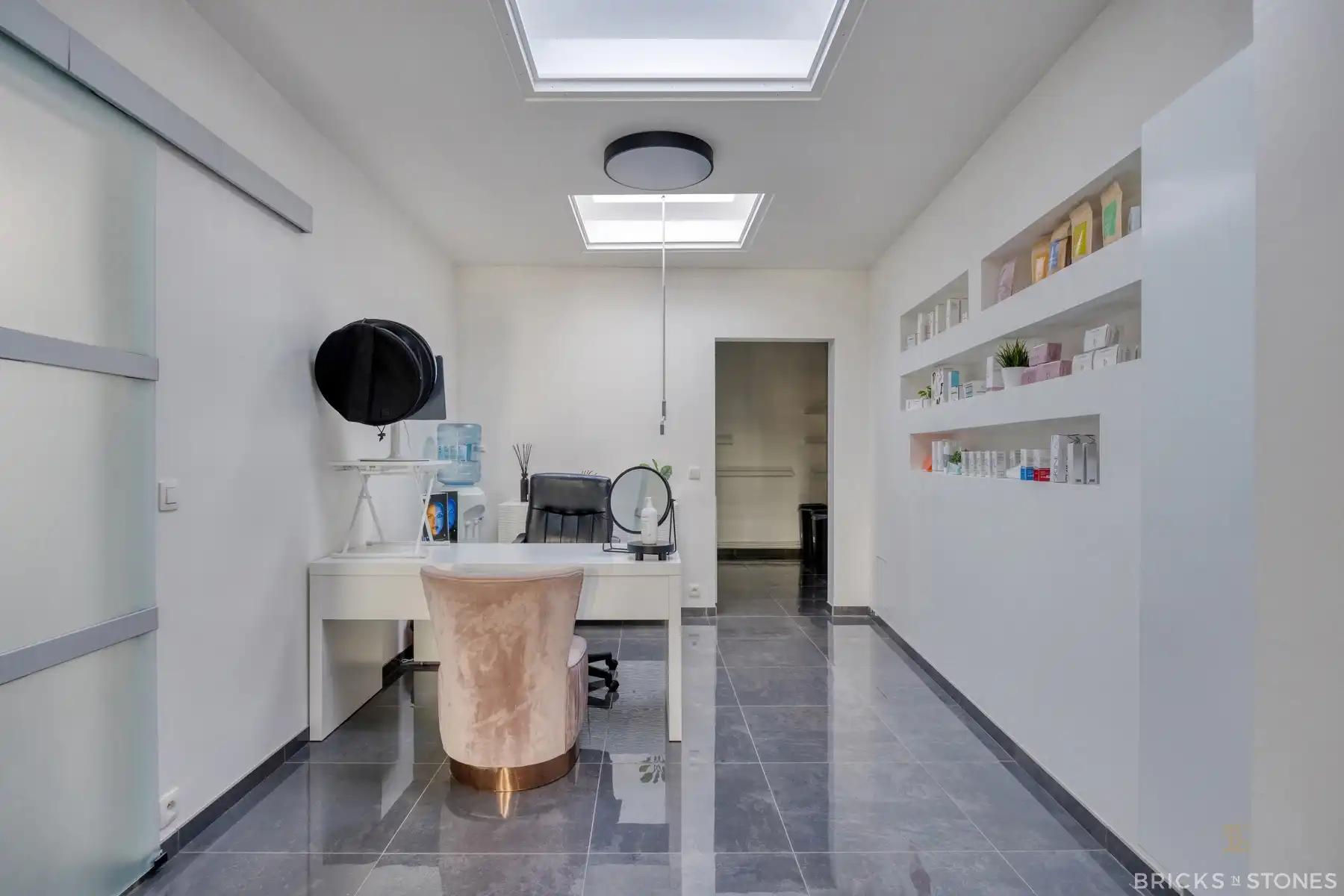 Mooie handelspand op het gelijkvloerse in het centrum! foto 4