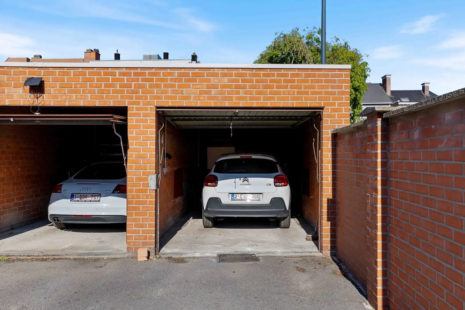 Ruim en lichtrijk appartement met 3 slaapkamers, terras en garage in centrum Izegem foto 13