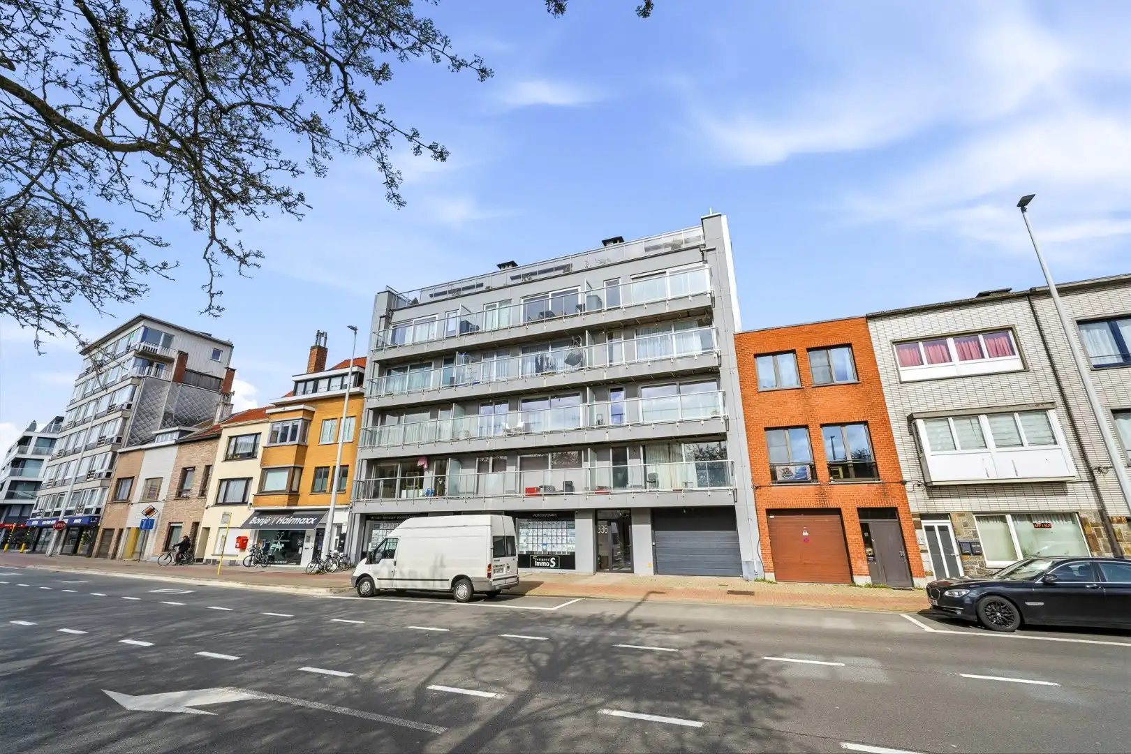 Instapklaar, gemeubeld appartement met garage en autostandplaats op topligging in Oostende foto 27