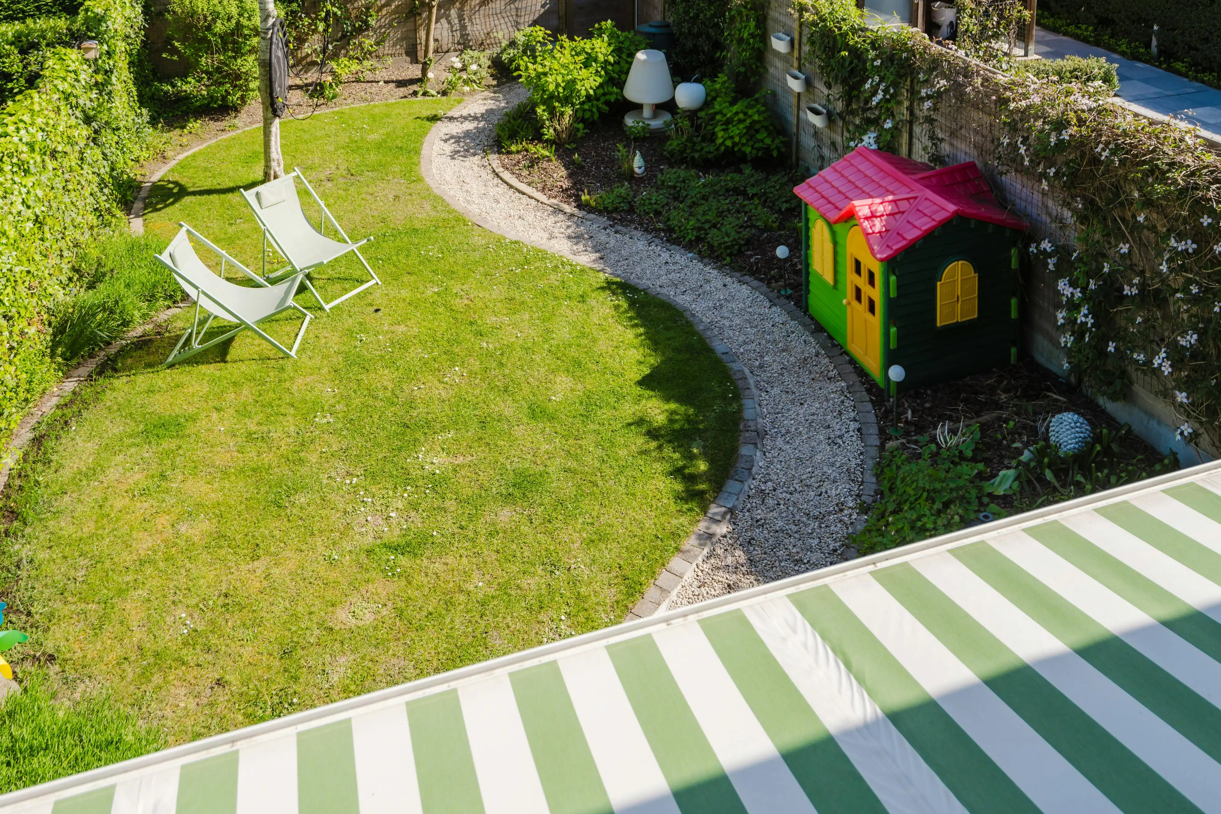 Lichtrijke woning met tuin en garage te koop in Bissegem! foto 15