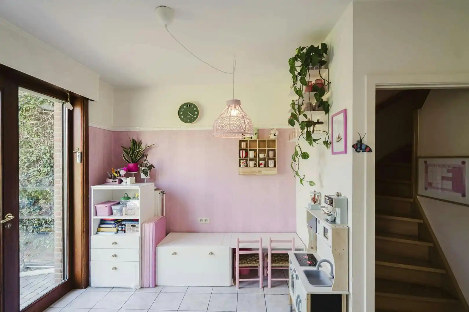 Lichtrijke woning met tuin en garage te koop in Bissegem! foto 6