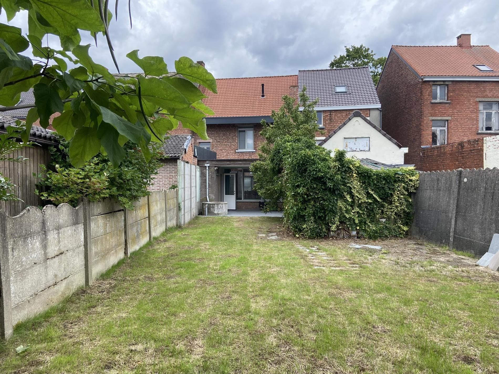 Ruime rijwoning met 3 slpks en tuin gelegen te Sint-Jozef-Olen! foto 19
