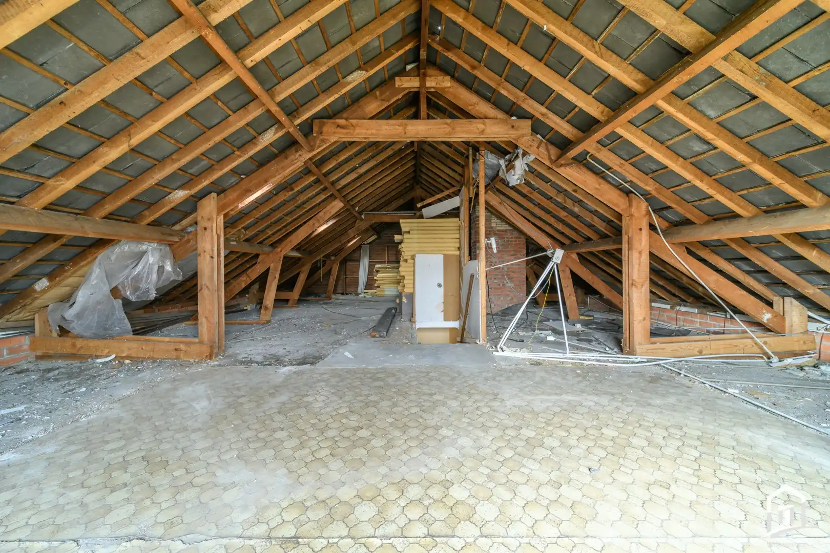 bungalow met achterliggende bouwgrond in het groene Hofstade foto 16