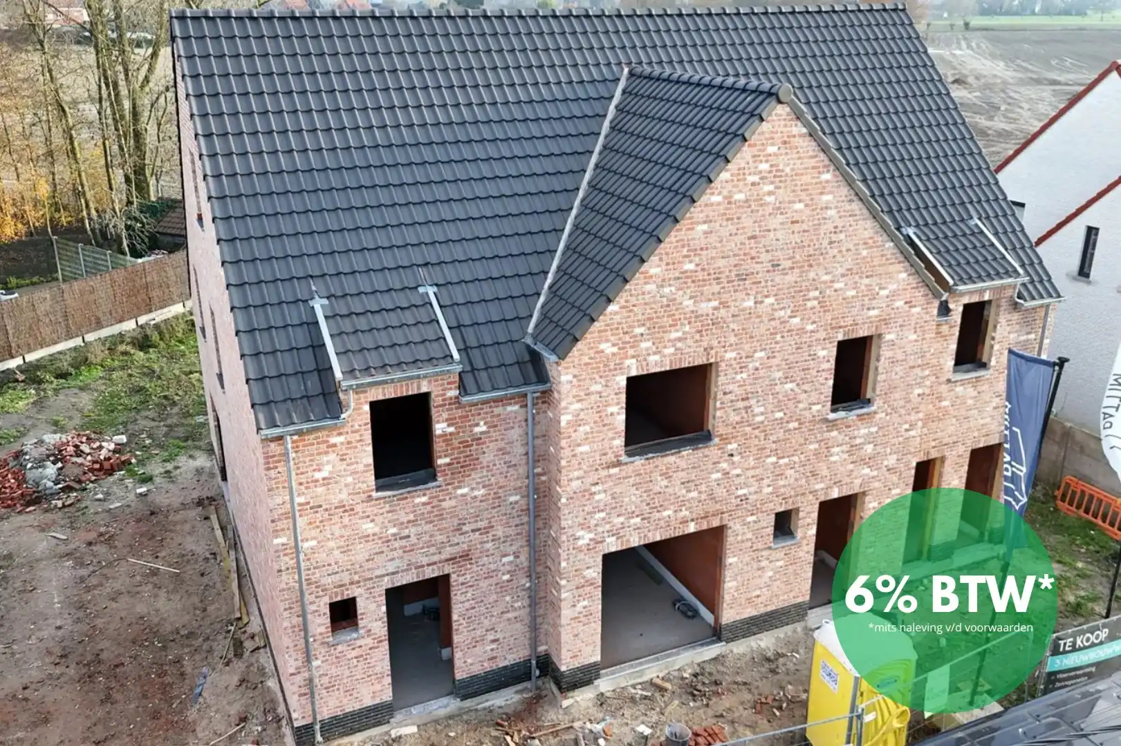 Nieuwbouwwoning met 4 slaapkamers en tuin te Koekelare  foto {{pictureIndex}}