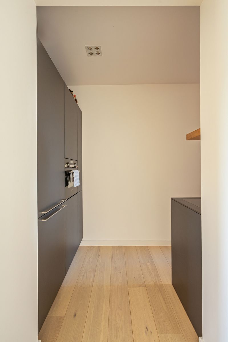 Prachtig appartement in centrum Kortrijk met schitterend terras !!!! foto 9